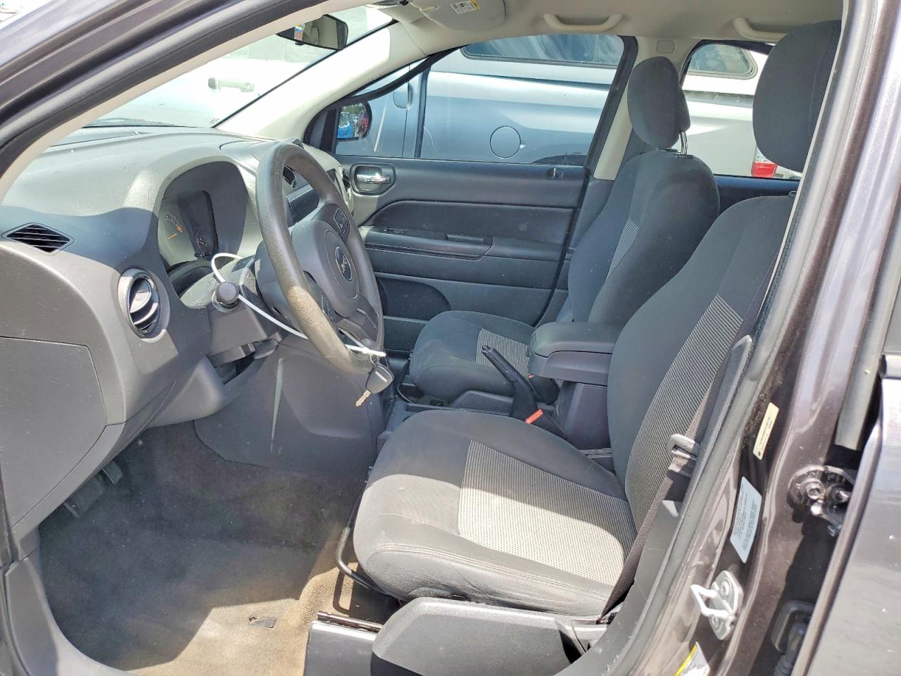 2015 Jeep Compass Sport Gray vin: 1C4NJDBB4FD393155