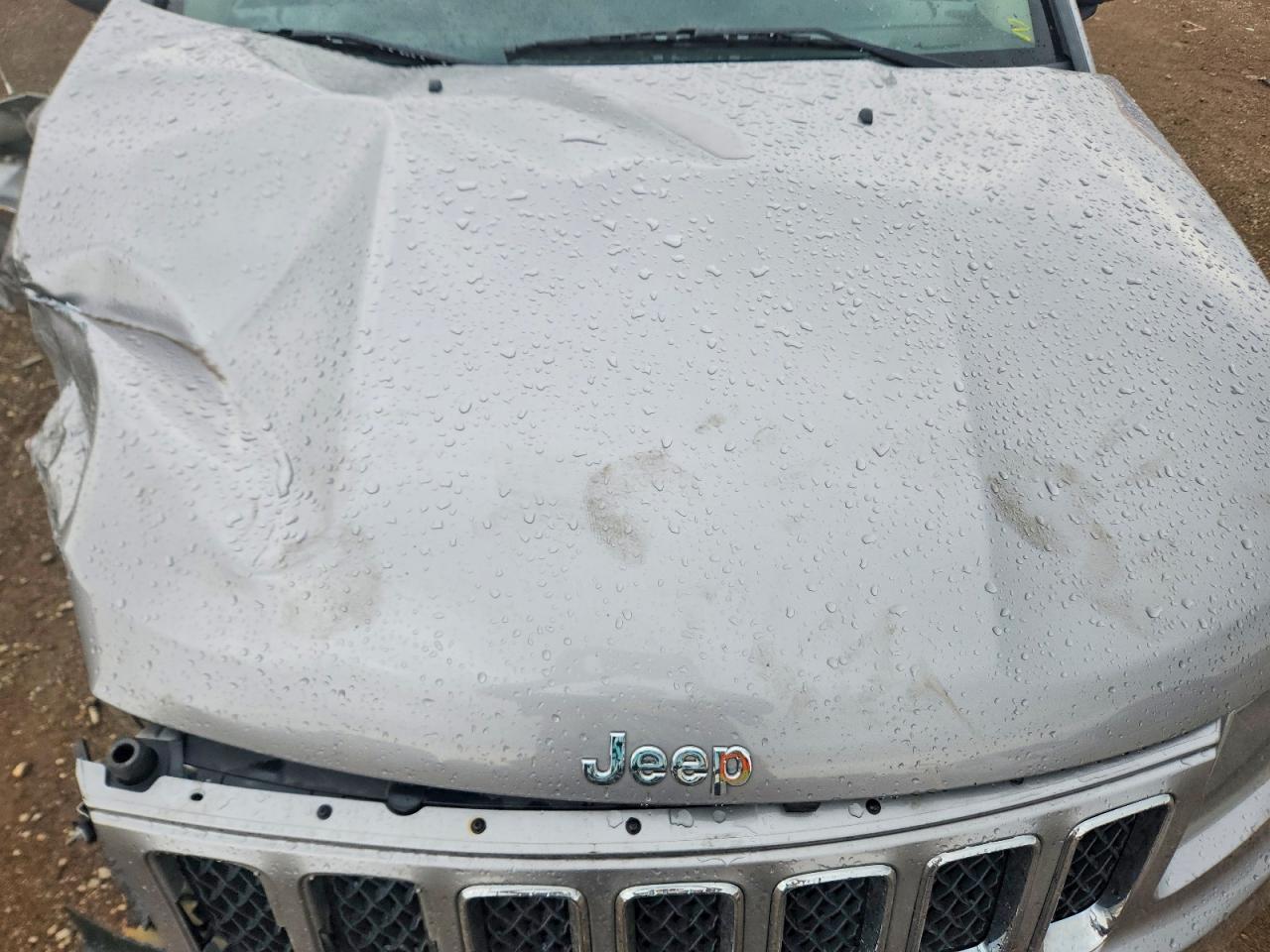 2016 Jeep Compass Sport Silver vin: 1C4NJDBB4GD670825