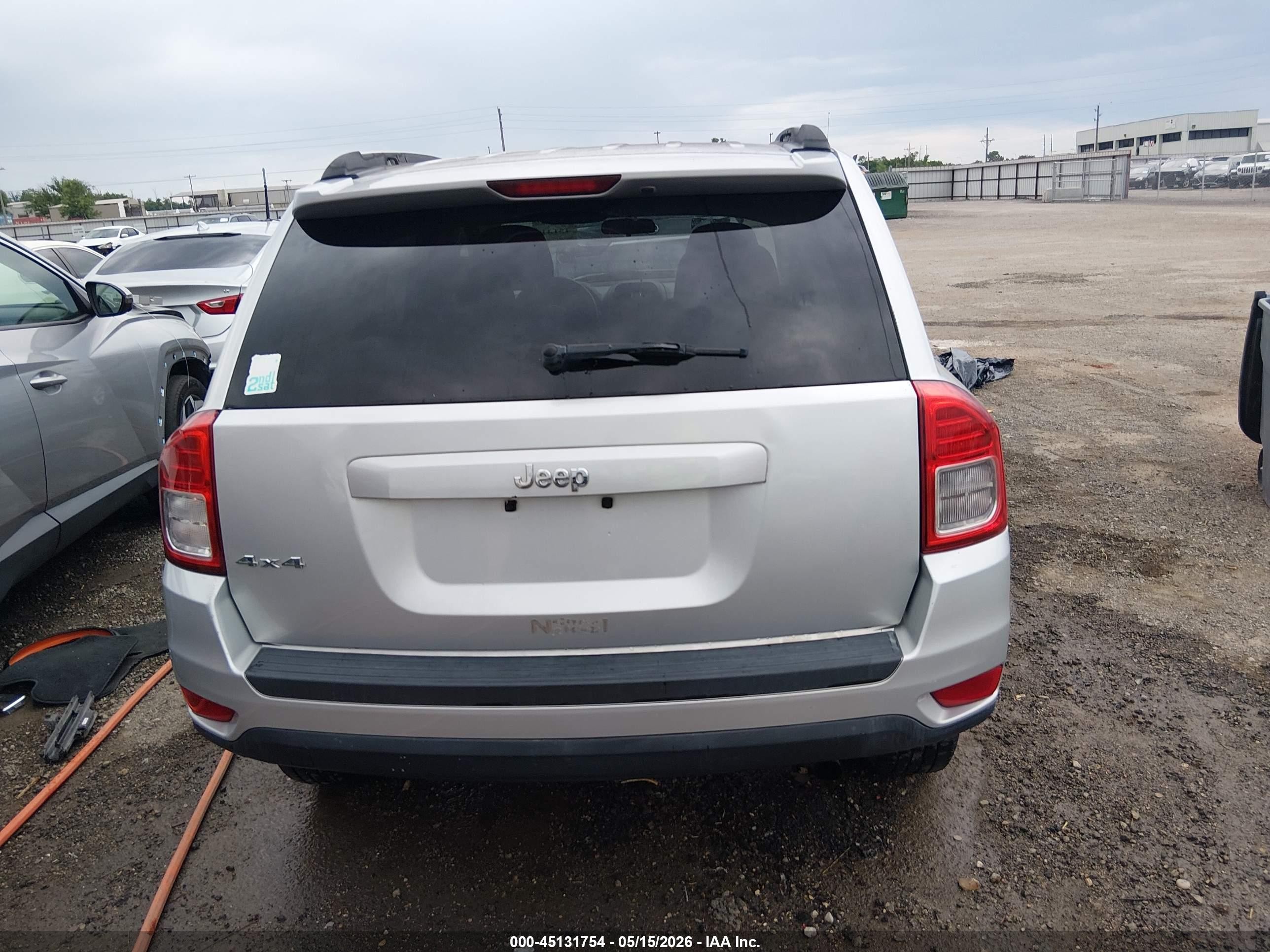 2012 Jeep Compass Sport Silver vin: 1C4NJDBB5CD583123