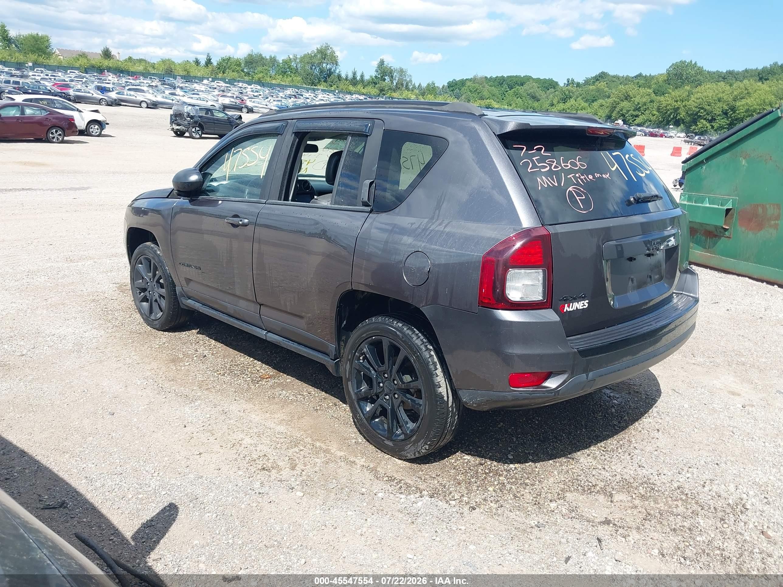 2015 Jeep Compass Altitude Edition Gray vin: 1C4NJDBB5FD258606