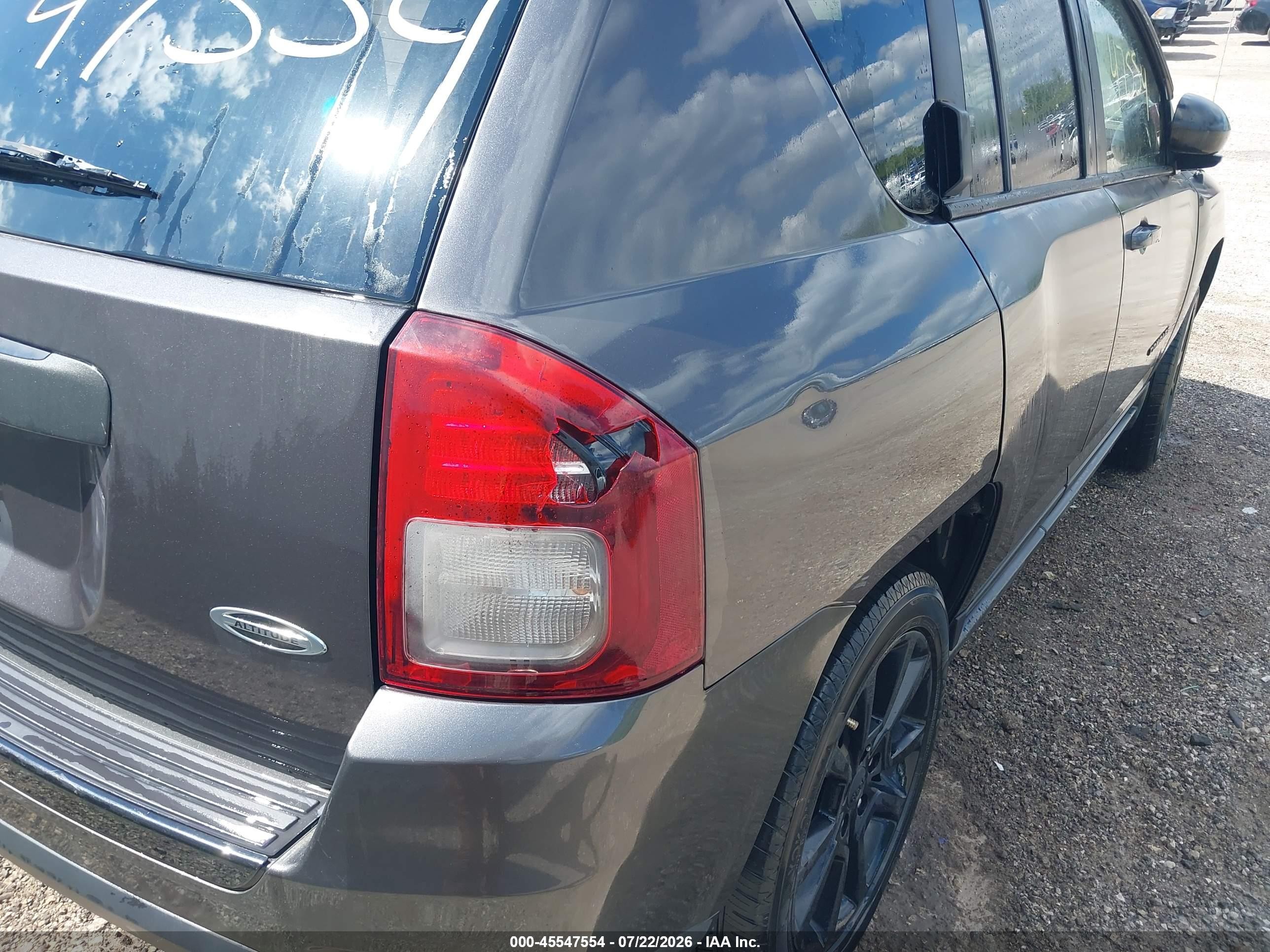 2015 Jeep Compass Altitude Edition Gray vin: 1C4NJDBB5FD258606