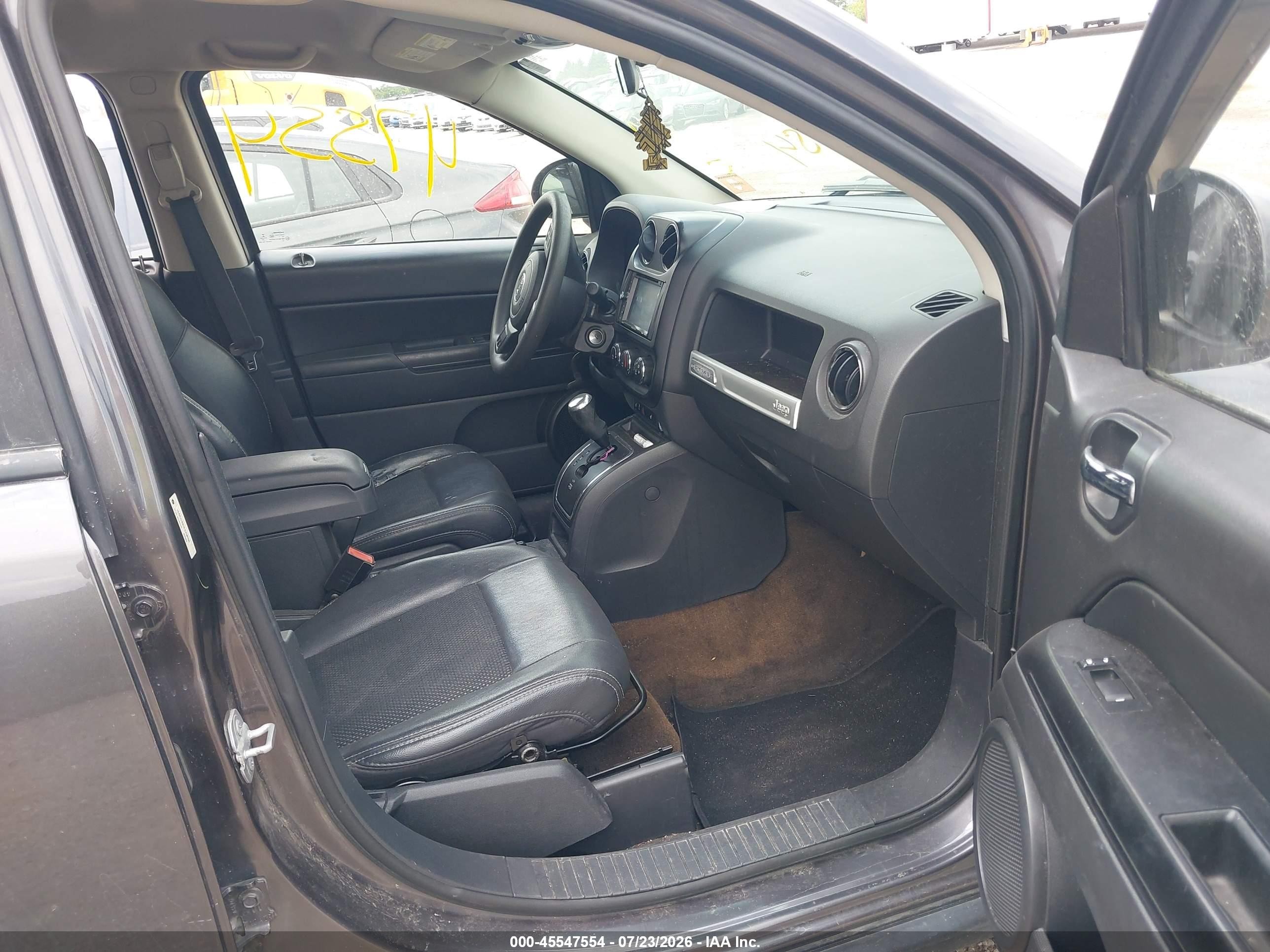2015 Jeep Compass Altitude Edition Gray vin: 1C4NJDBB5FD258606