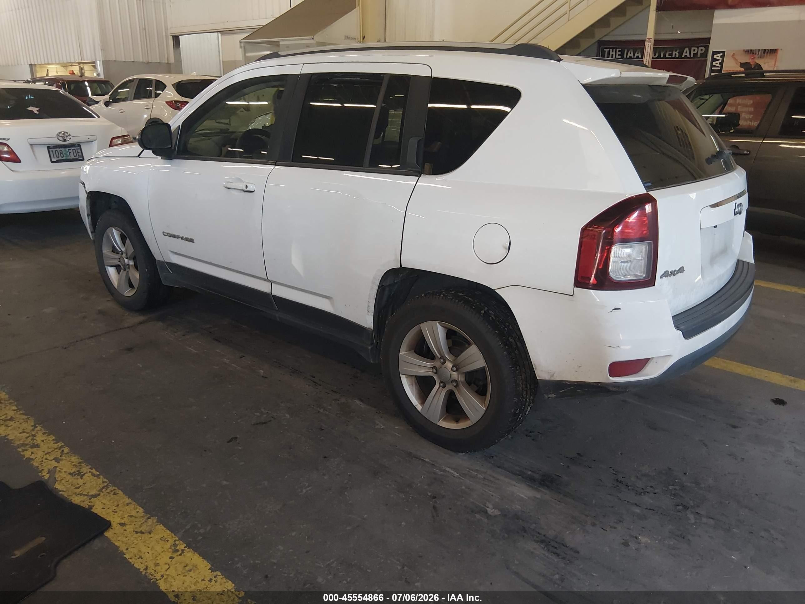 2015 Jeep Compass Sport Белый vin: 1C4NJDBB5FD332106