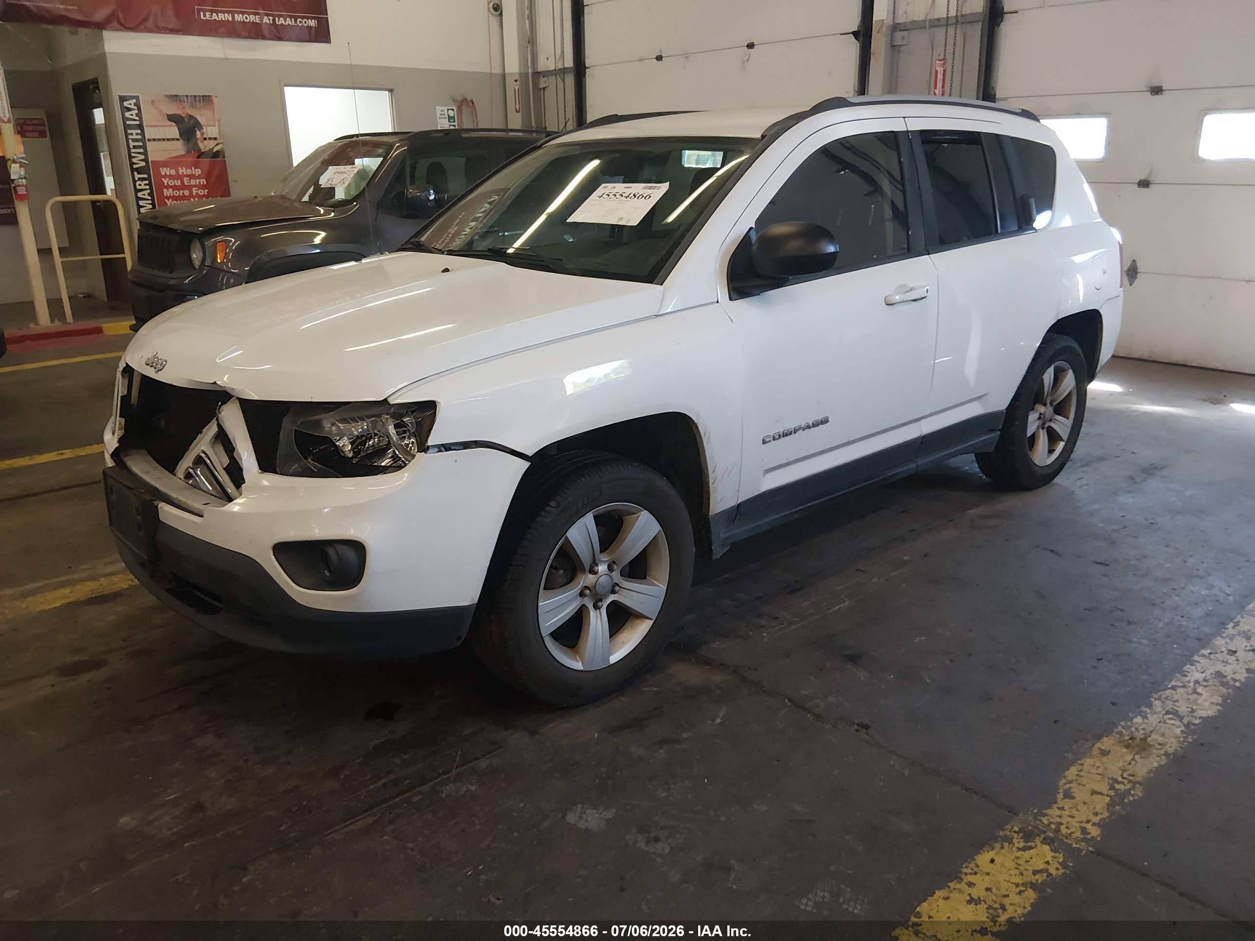 2015 Jeep Compass Sport Белый vin: 1C4NJDBB5FD332106
