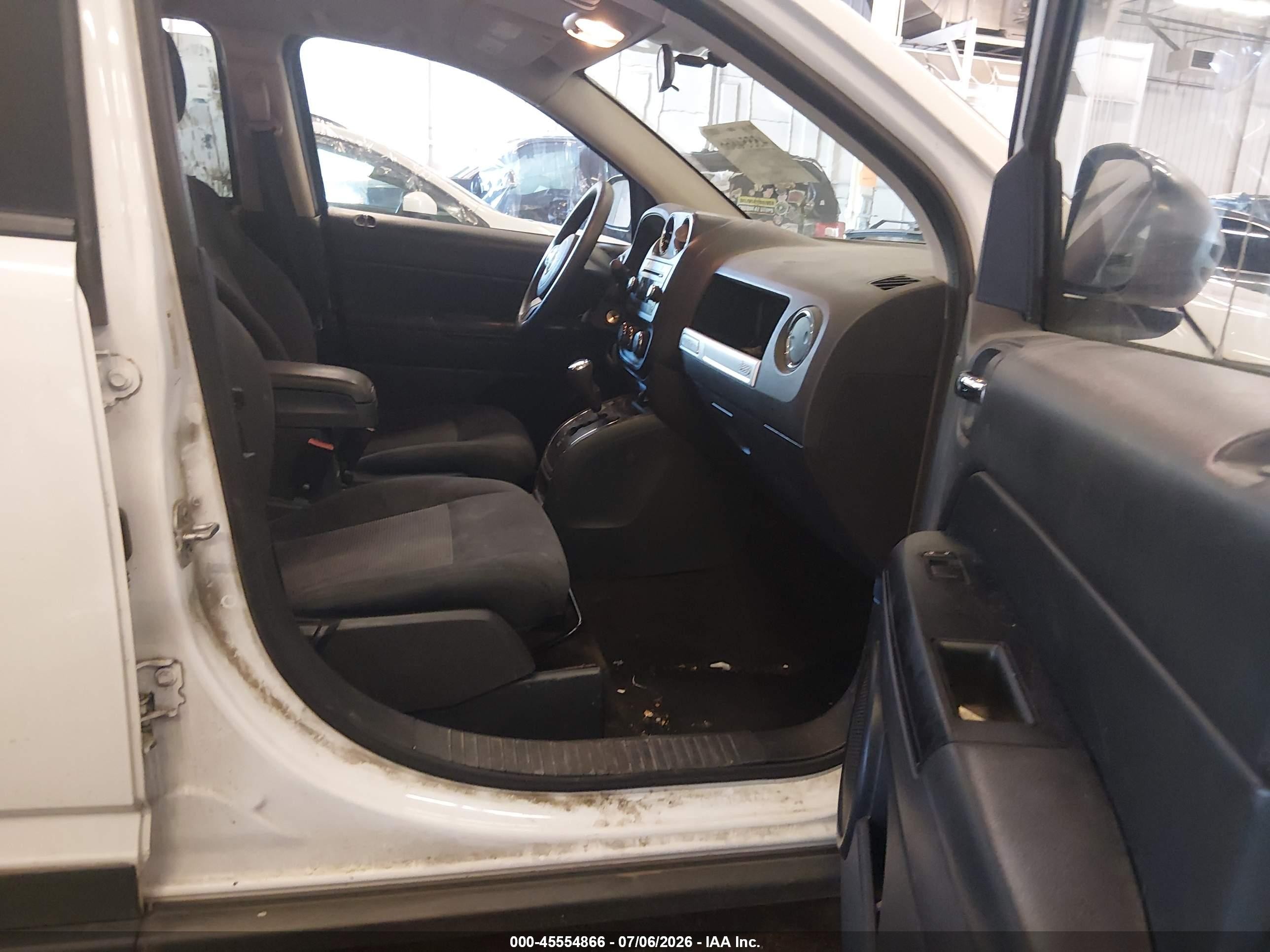 2015 Jeep Compass Sport Белый vin: 1C4NJDBB5FD332106