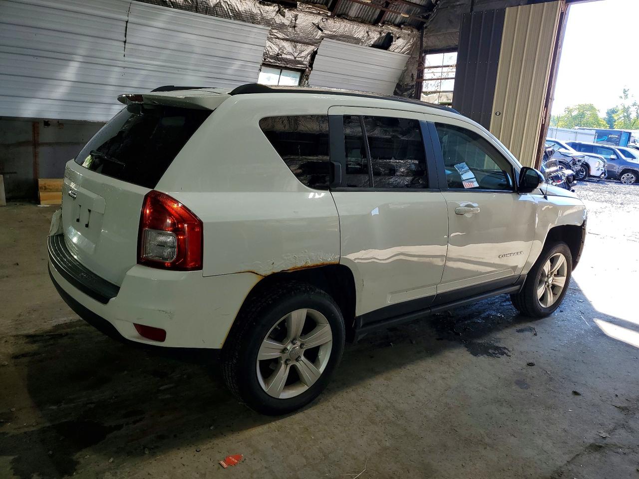 2012 Jeep Compass Sport White vin: 1C4NJDBB6CD539759