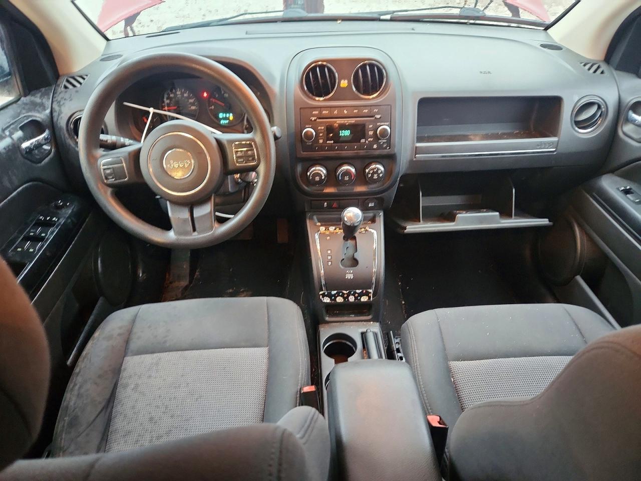 2012 Jeep Compass Sport Red vin: 1C4NJDBB6CD572311