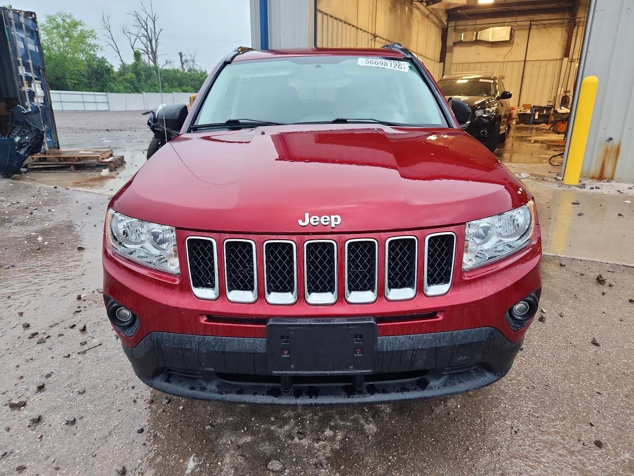 2012 Jeep Compass Sport Red vin: 1C4NJDBB6CD572311