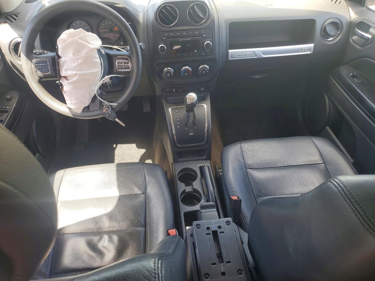 2014 Jeep Compass Sport Серый vin: 1C4NJDBB6ED592593