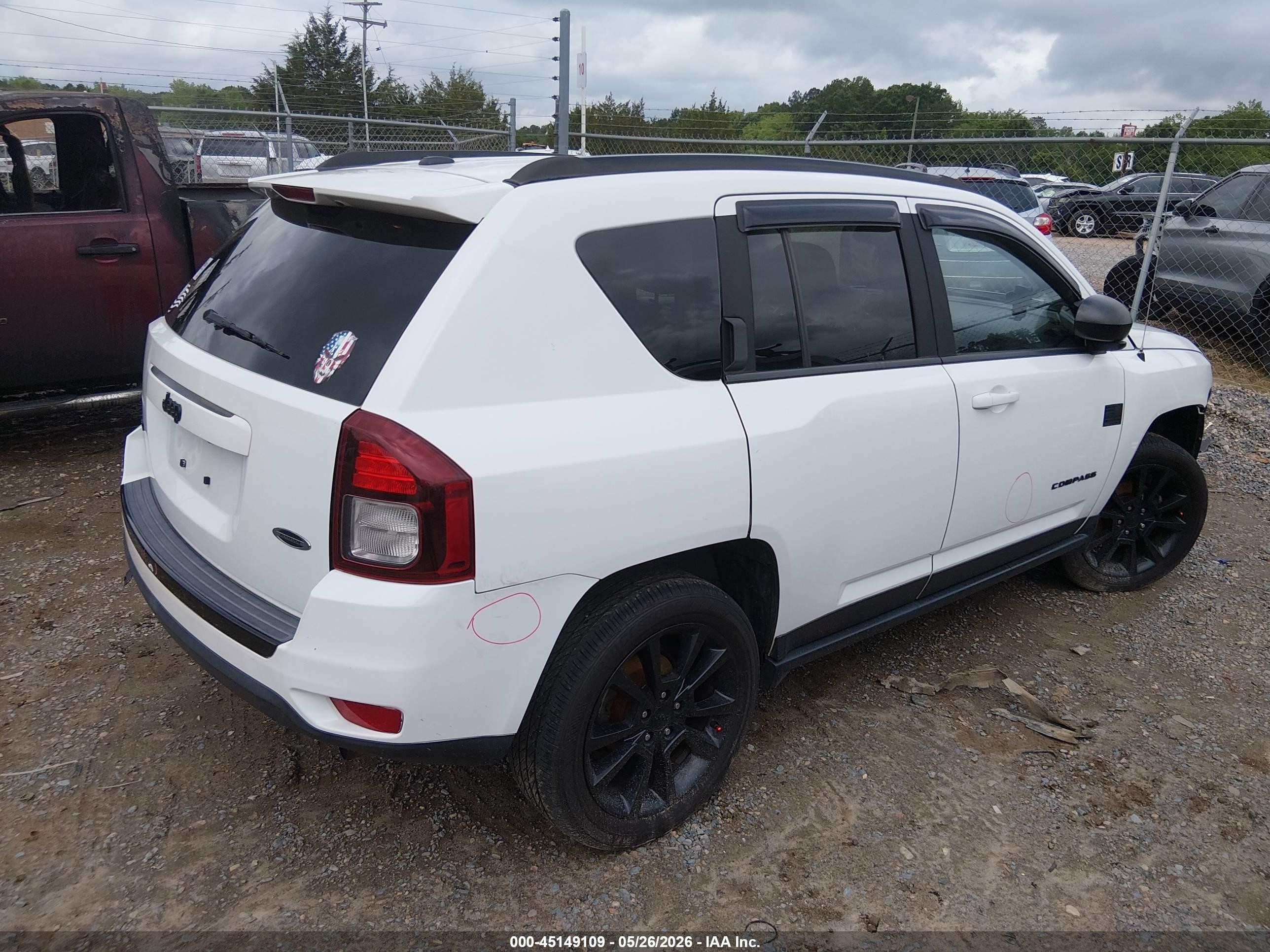 2015 Jeep Compass Altitude Edition White vin: 1C4NJDBB6FD325181