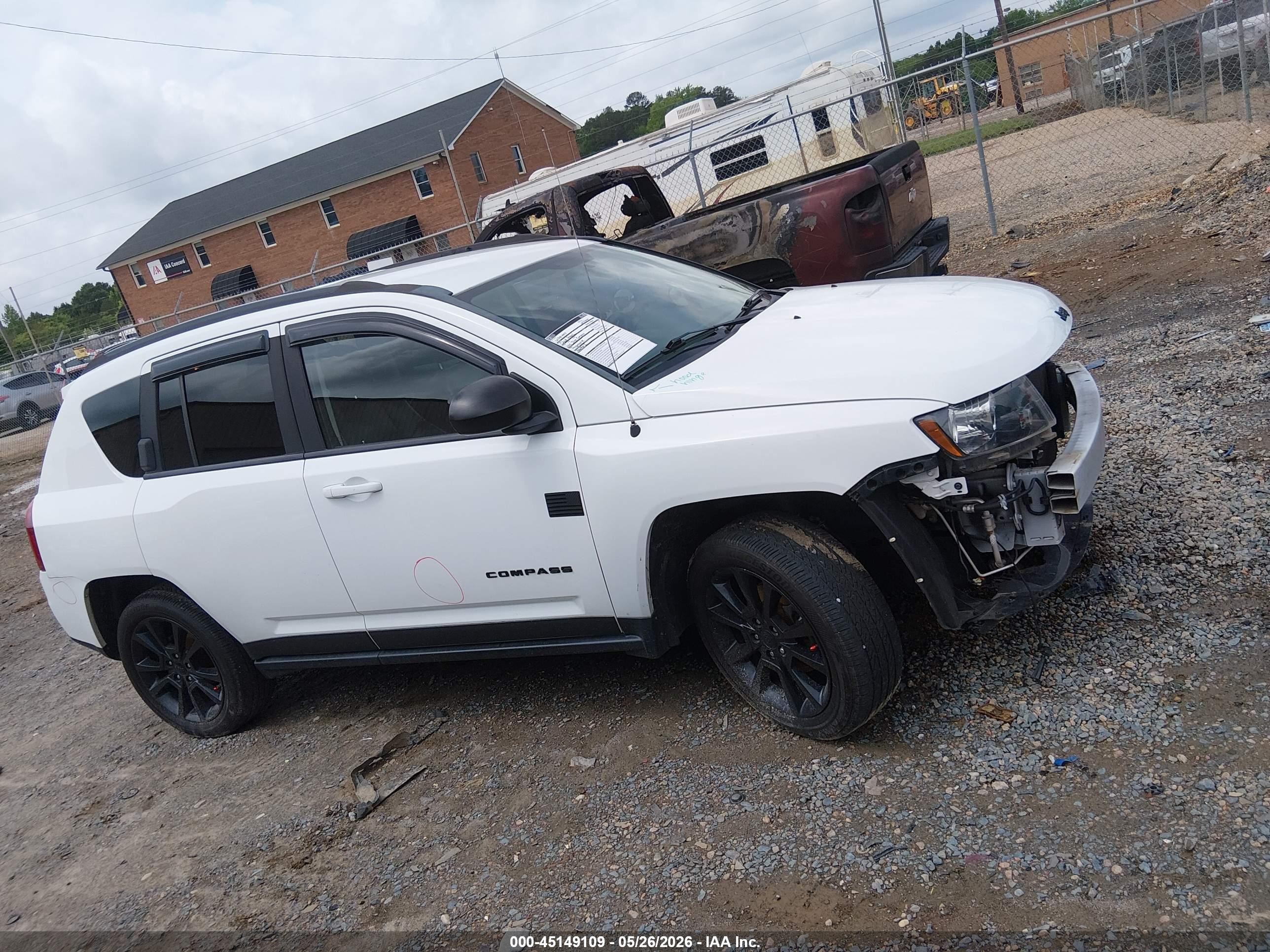 2015 Jeep Compass Altitude Edition White vin: 1C4NJDBB6FD325181