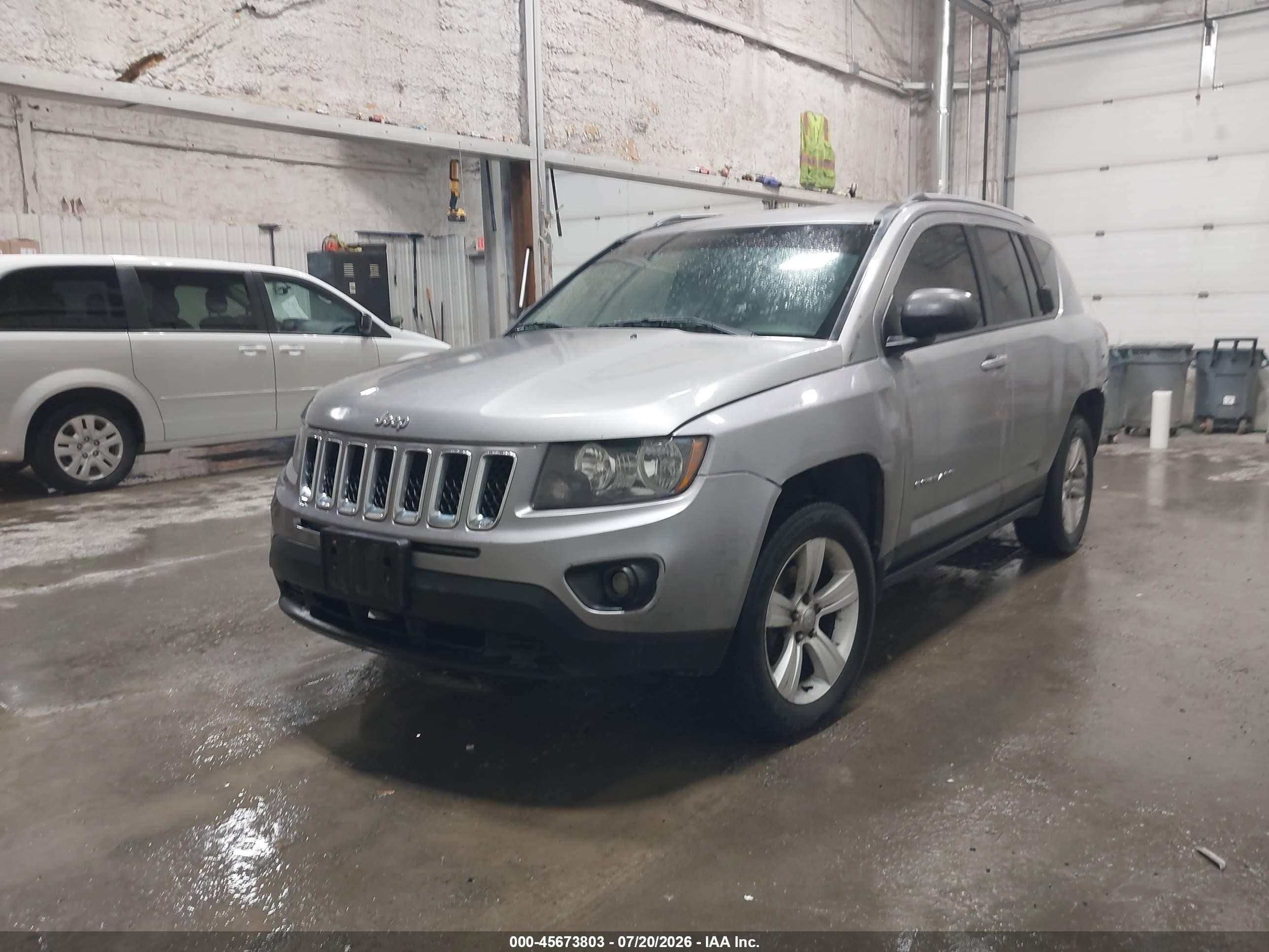 2015 Jeep Compass Sport Silver vin: 1C4NJDBB6FD332602