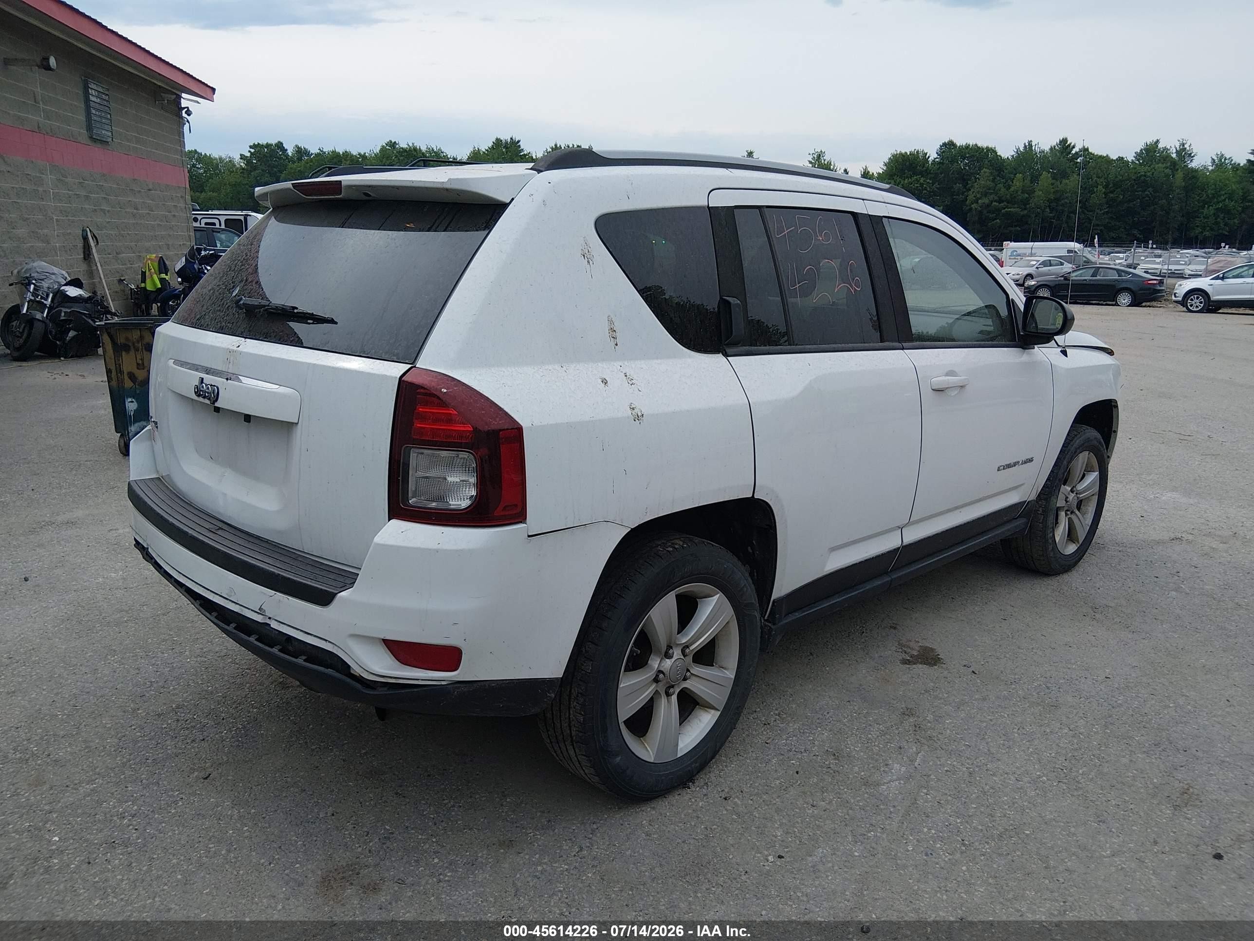 2015 Jeep Compass Sport White vin: 1C4NJDBB6FD395778