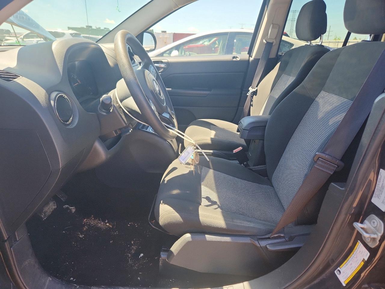 2015 Jeep Compass Sport Угольный vin: 1C4NJDBB6FD439973