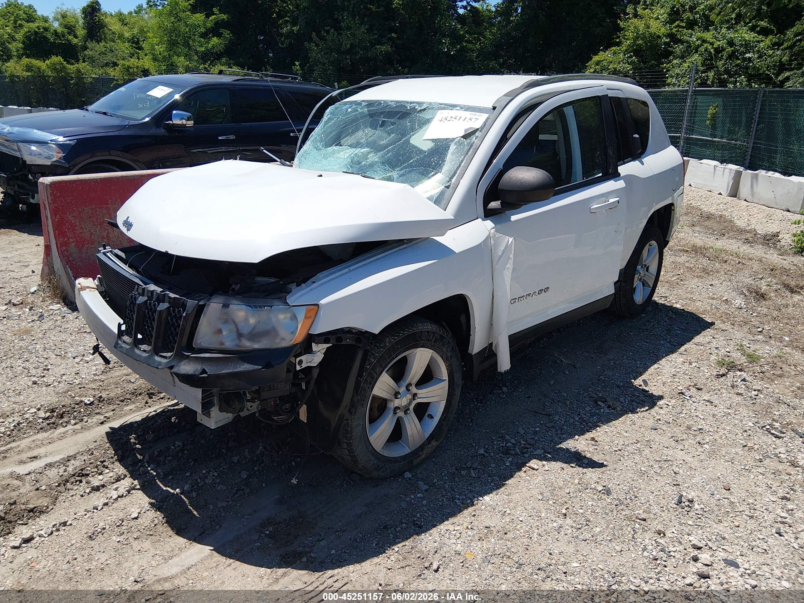 2012 Jeep Compass Sport White vin: 1C4NJDBB7CD658128