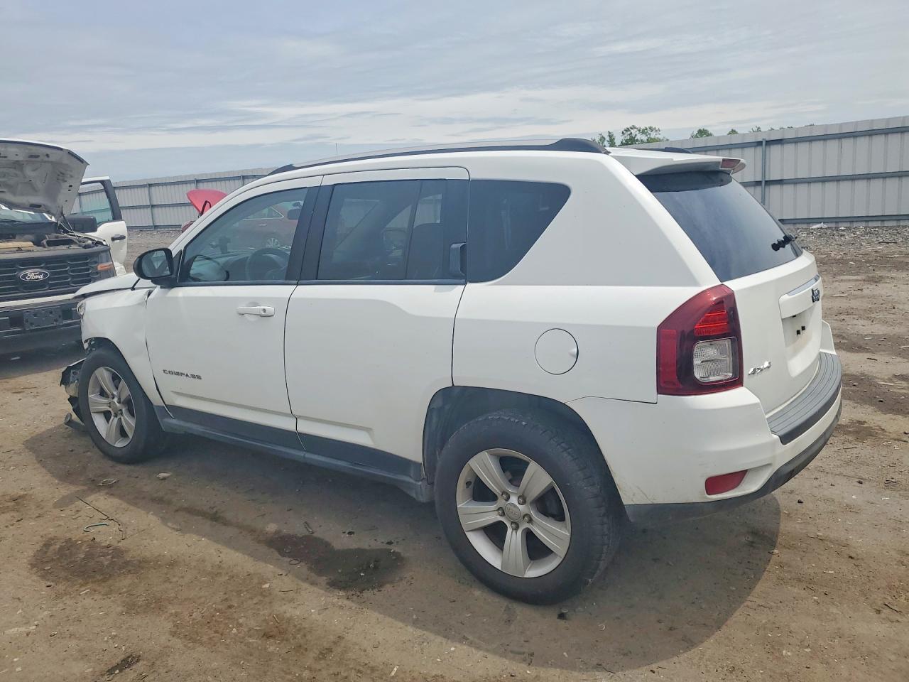 2014 Jeep Compass Sport White vin: 1C4NJDBB7ED709436