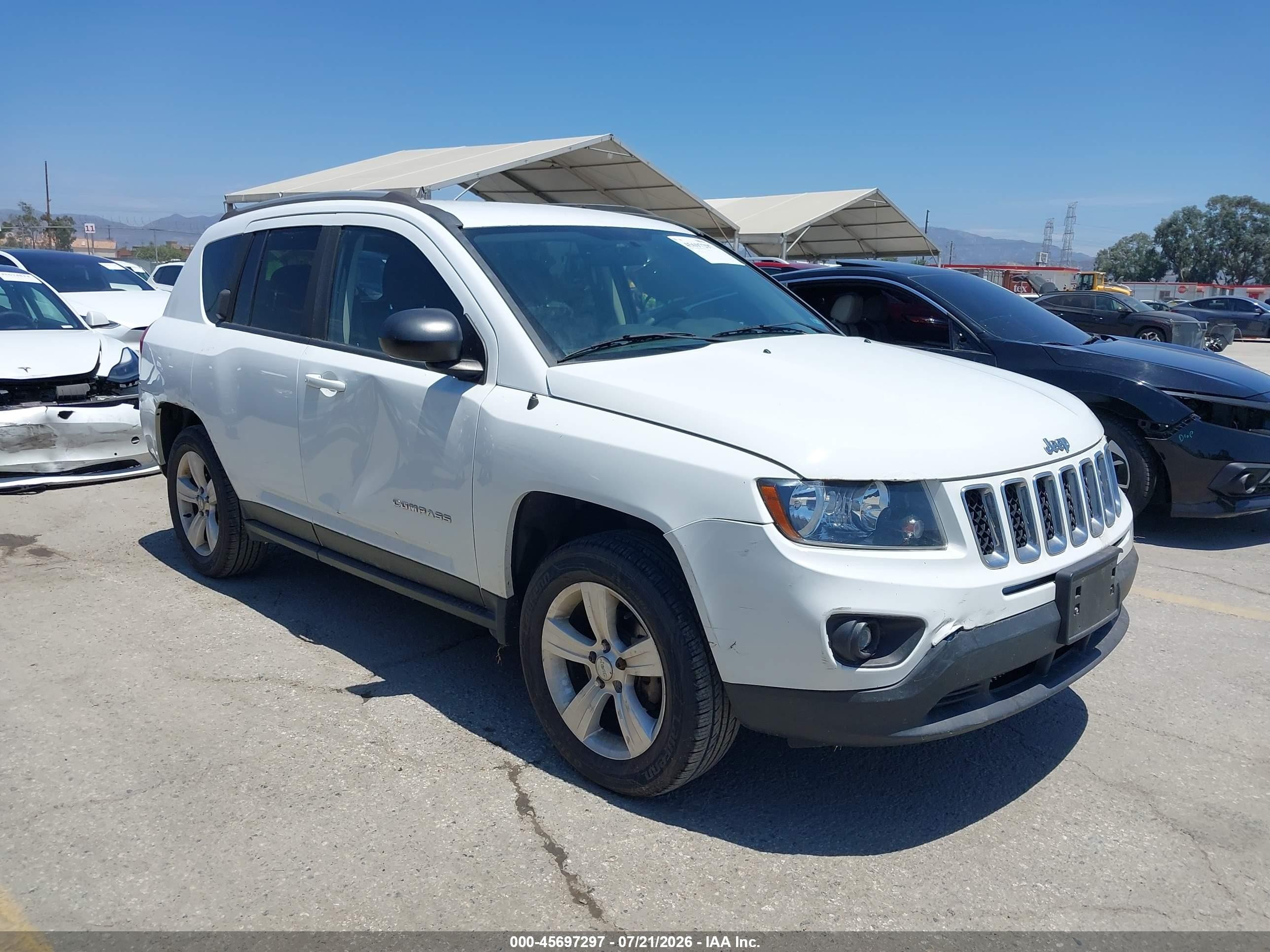 2015 Jeep Compass Sport White vin: 1C4NJDBB7FD218107