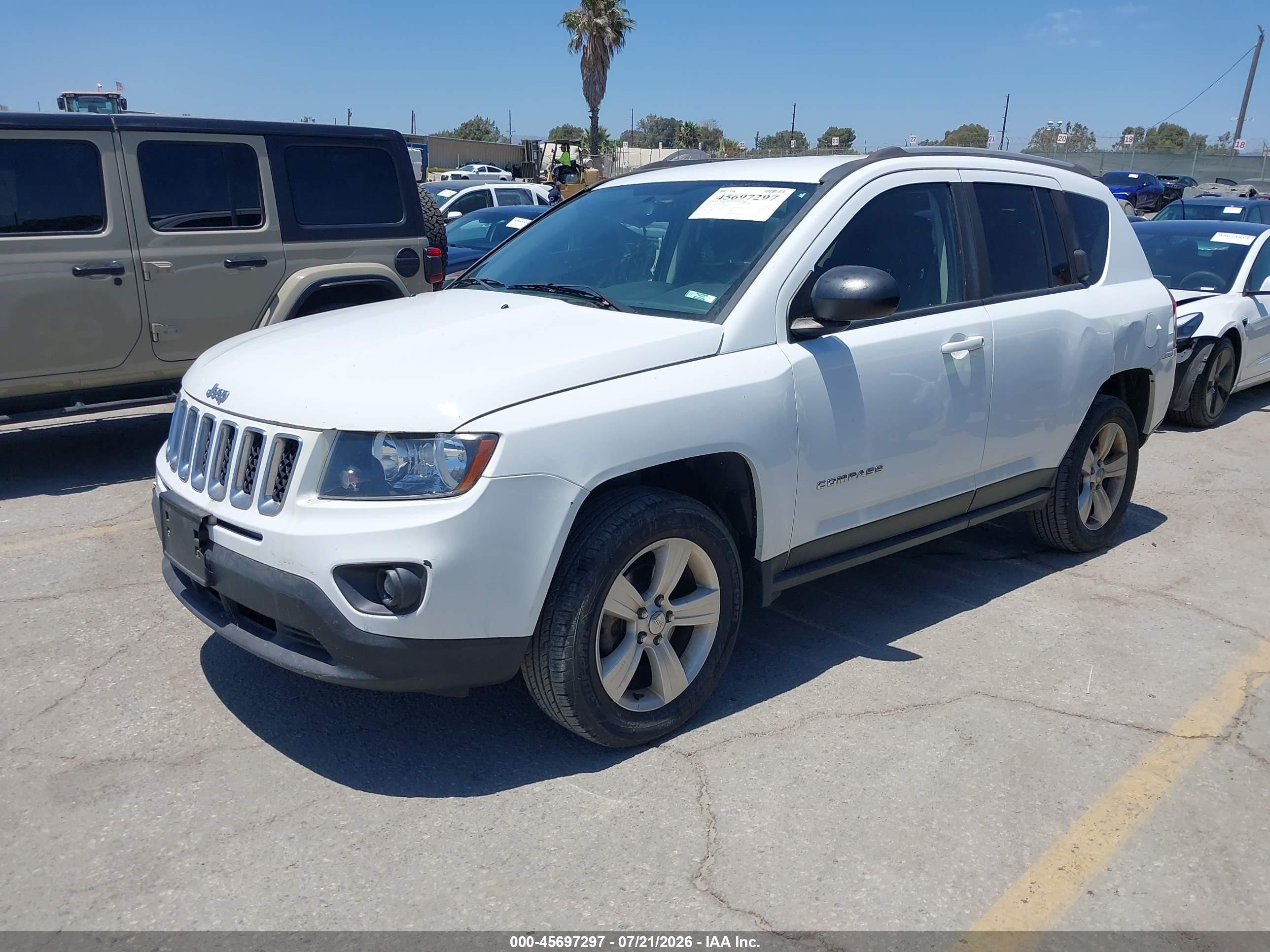 2015 Jeep Compass Sport White vin: 1C4NJDBB7FD218107