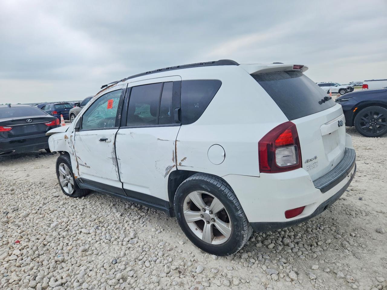 2015 Jeep Compass Sport White vin: 1C4NJDBB7FD269056