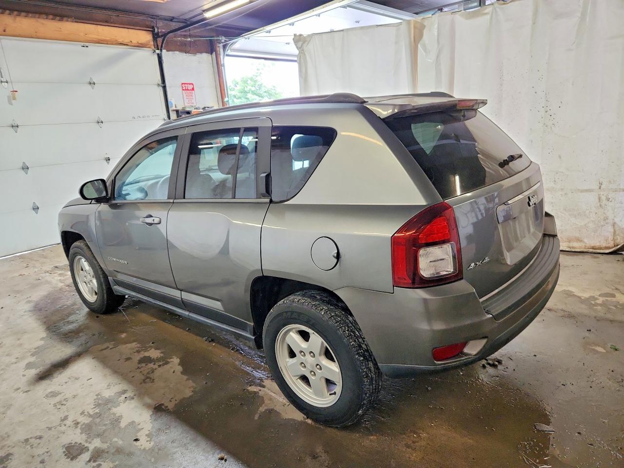 2014 Jeep Compass Sport Gray vin: 1C4NJDBB8ED506135