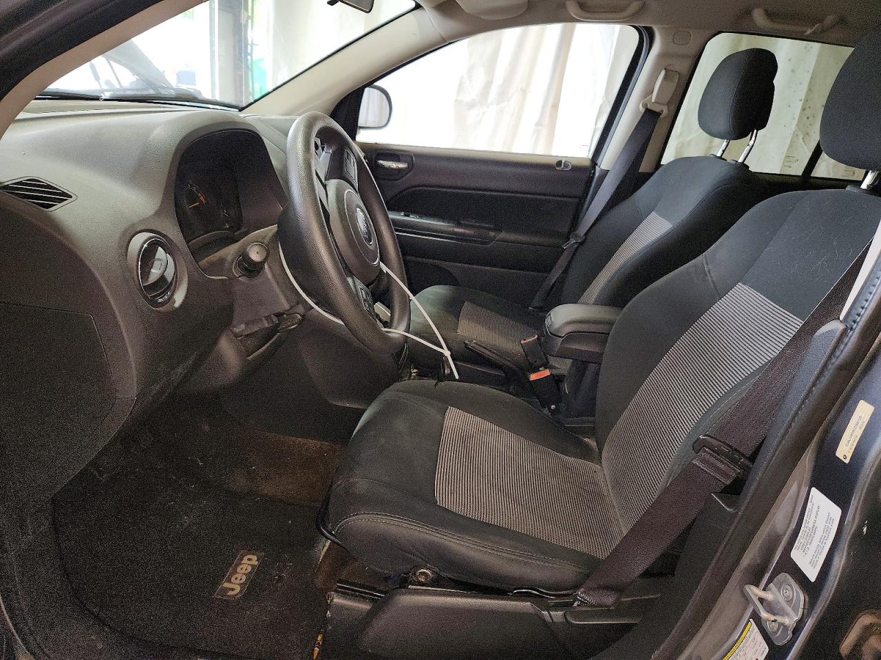 2014 Jeep Compass Sport Gray vin: 1C4NJDBB8ED506135
