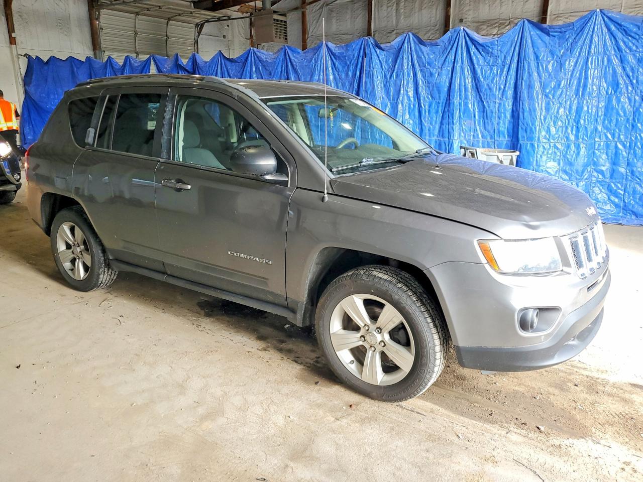 2014 Jeep Compass Sport Gray vin: 1C4NJDBB8ED538728