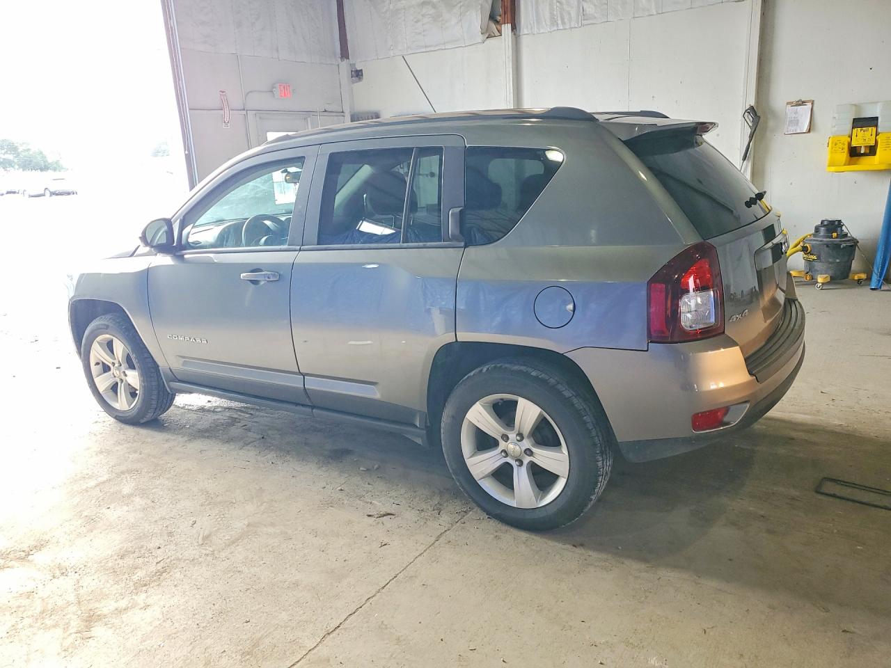 2014 Jeep Compass Sport Gray vin: 1C4NJDBB8ED538728