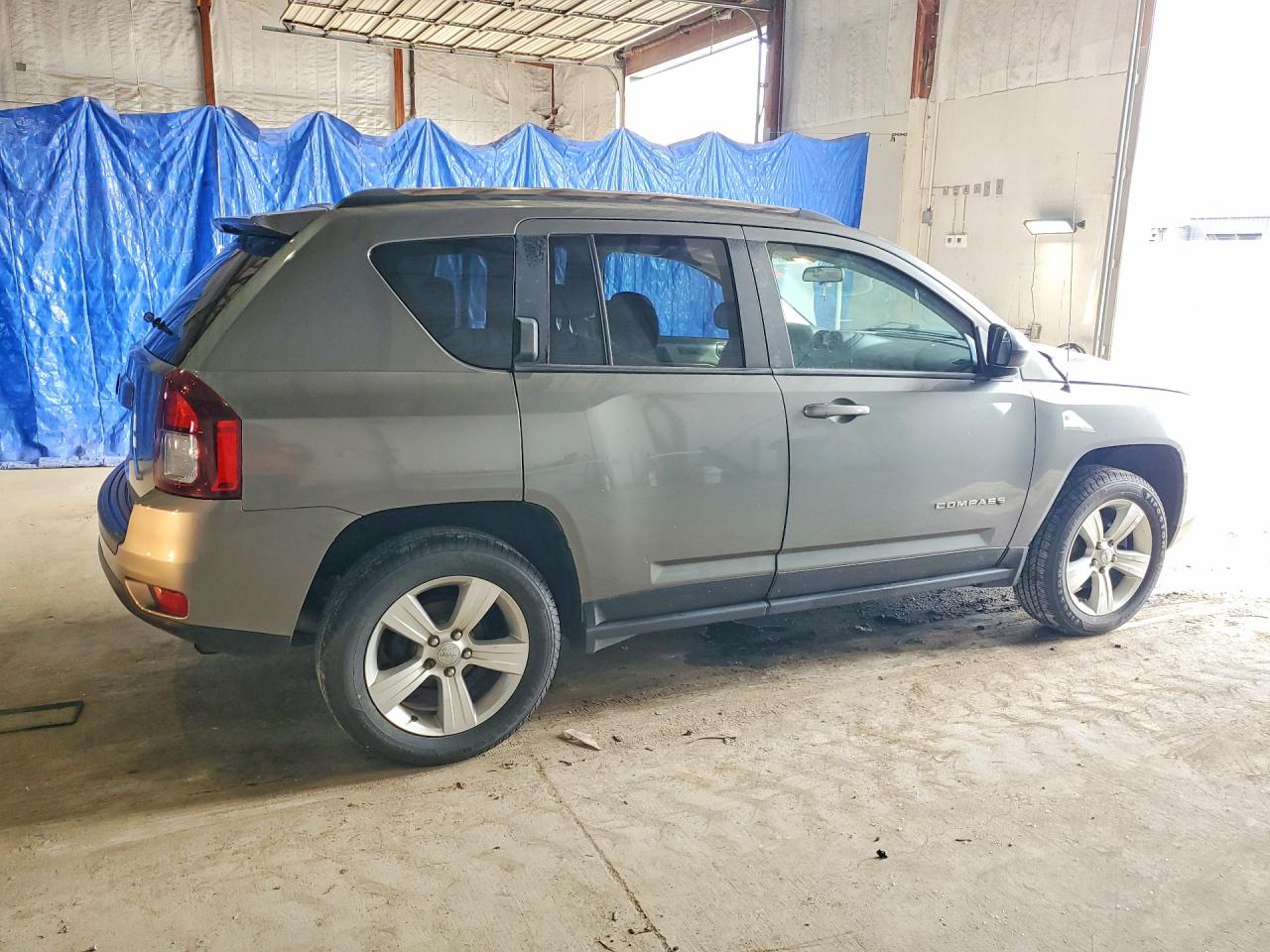 2014 Jeep Compass Sport Gray vin: 1C4NJDBB8ED538728