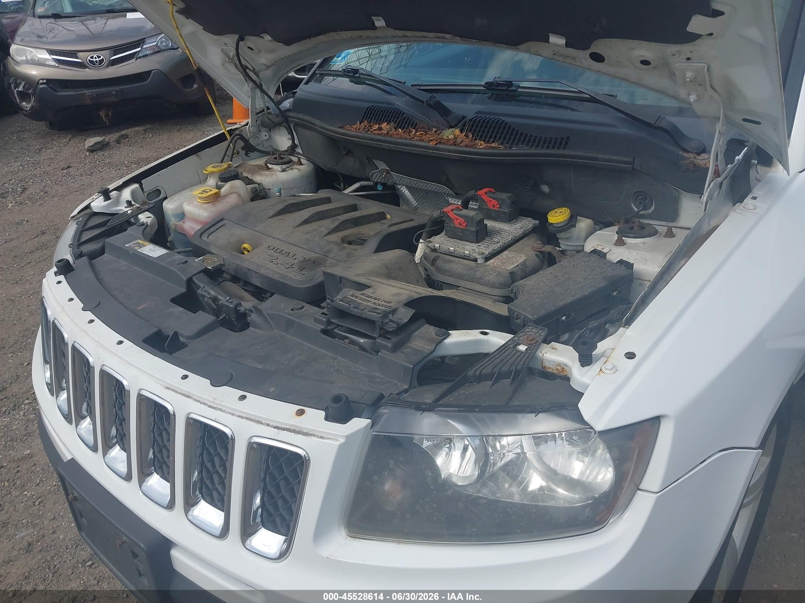 2014 Jeep Compass Sport White vin: 1C4NJDBB8ED777549
