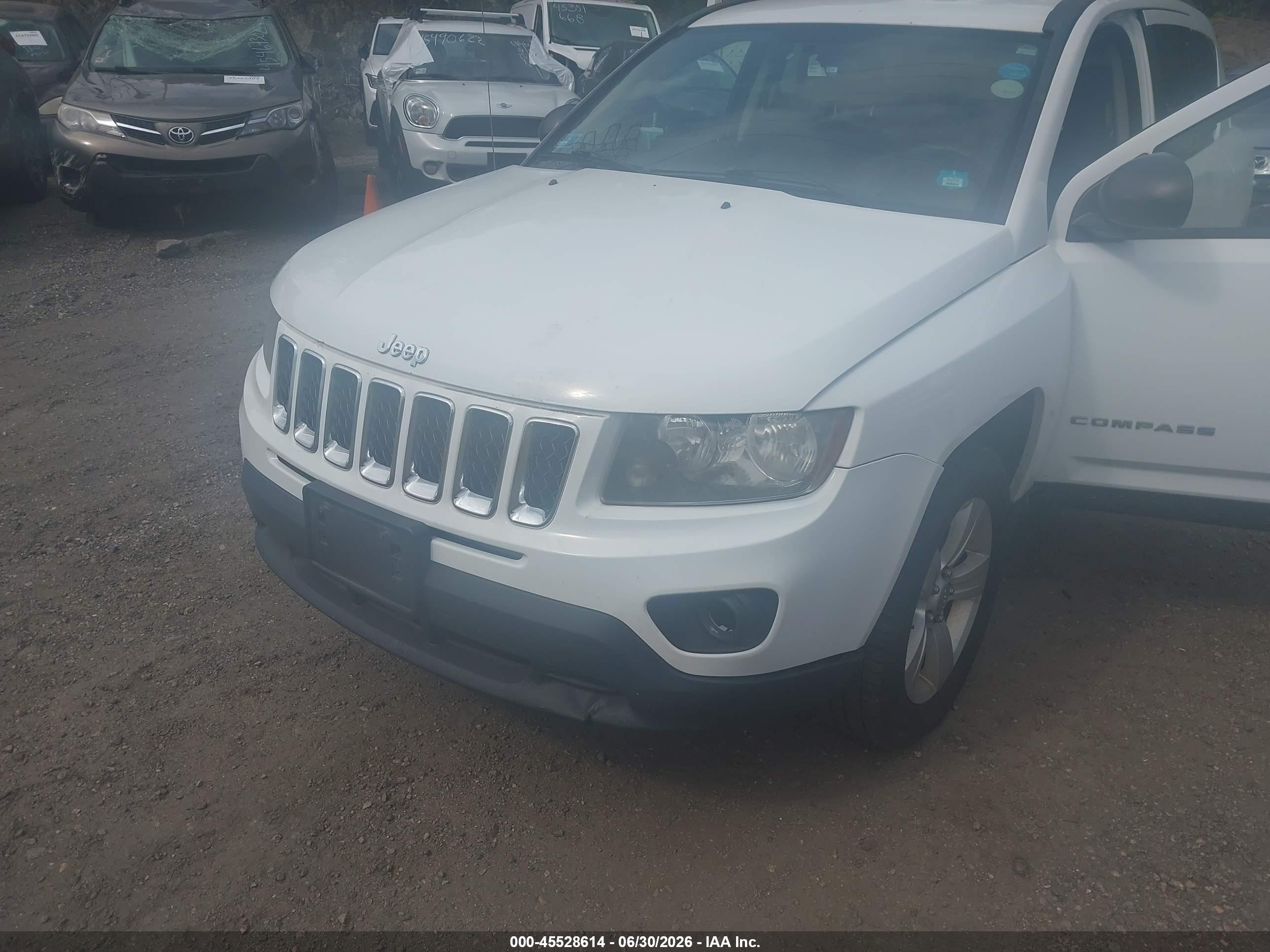 2014 Jeep Compass Sport White vin: 1C4NJDBB8ED777549