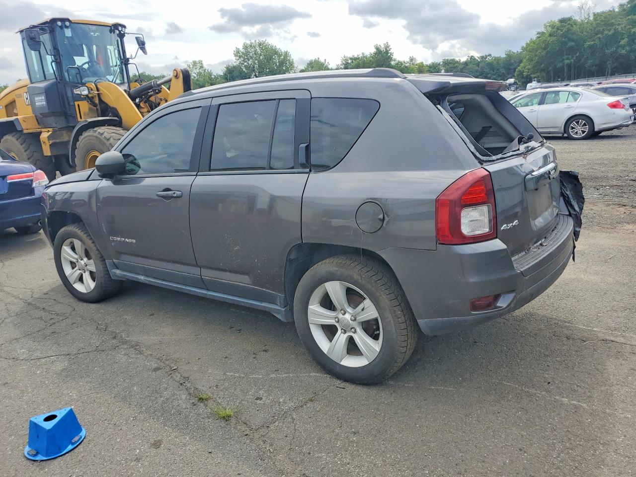 2015 Jeep Compass Sport Gray vin: 1C4NJDBB8FD257191