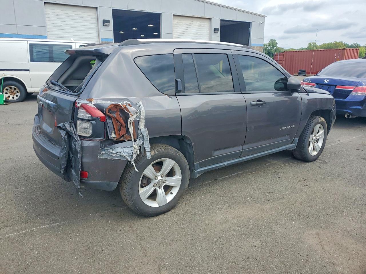 2015 Jeep Compass Sport Gray vin: 1C4NJDBB8FD257191
