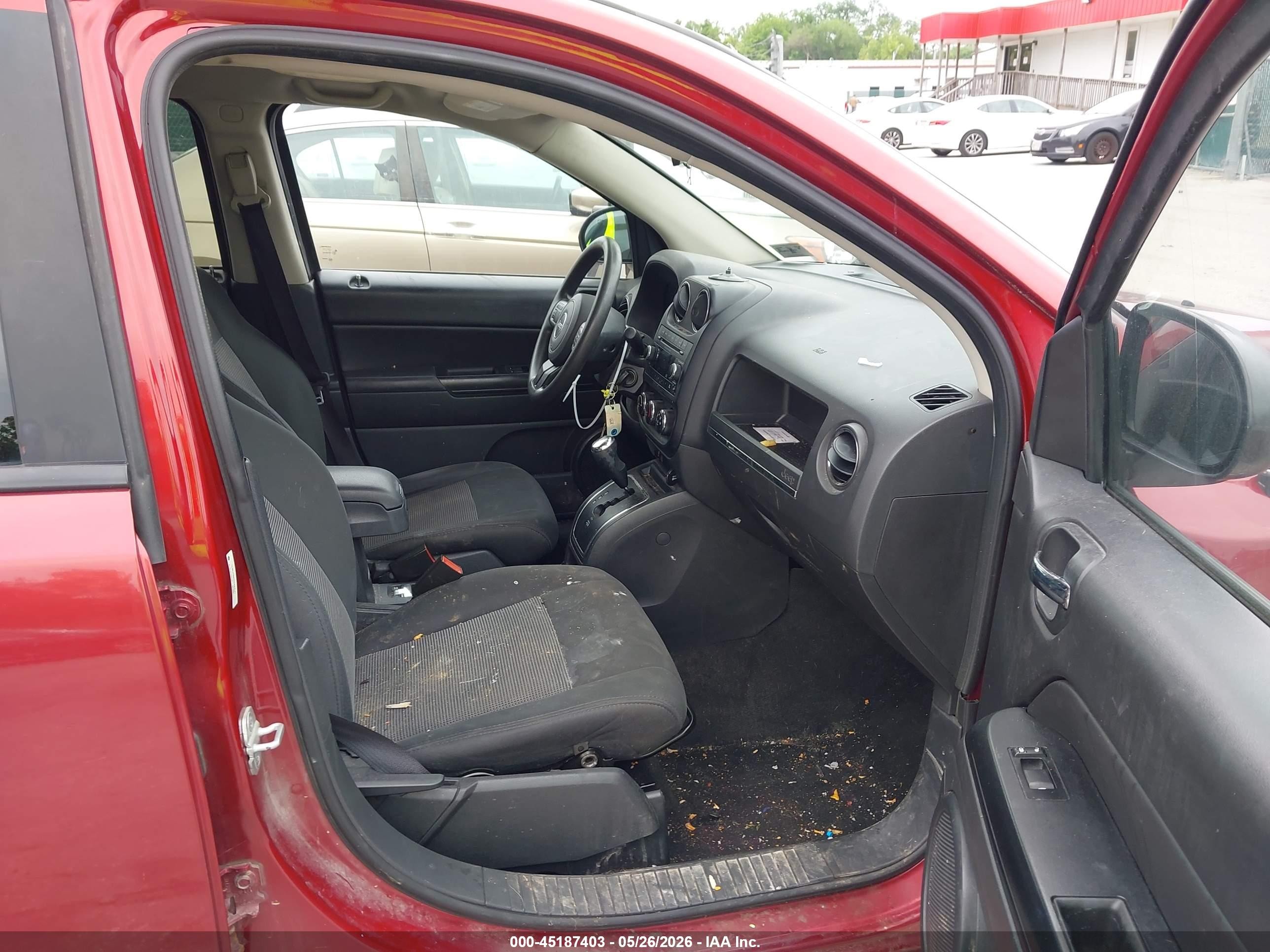 2012 Jeep Compass Sport Красный vin: 1C4NJDBB9CD683547