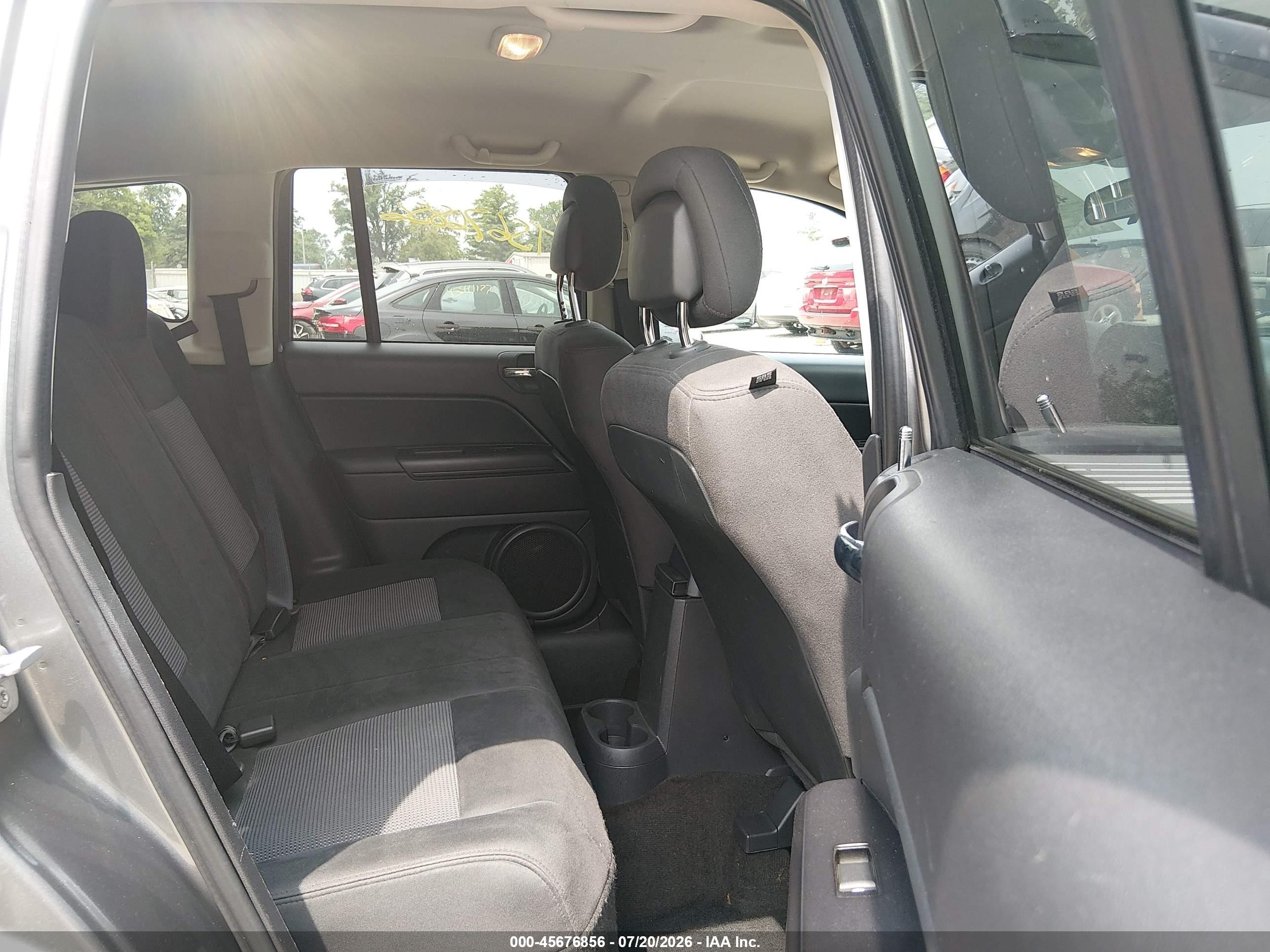 2013 Jeep Compass Sport Gray vin: 1C4NJDBB9DD210524