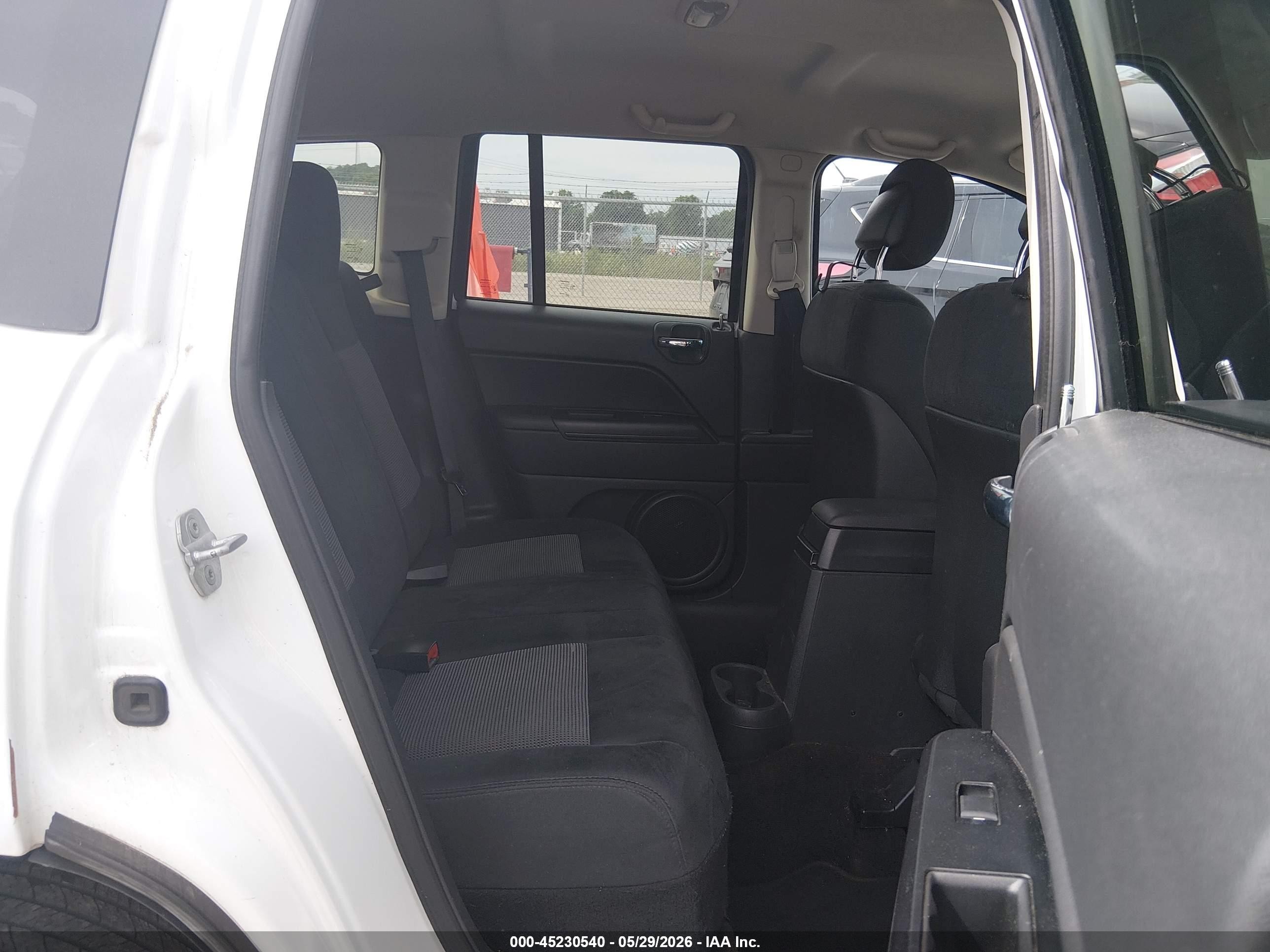 2013 Jeep Compass Sport Белый vin: 1C4NJDBB9DD231762