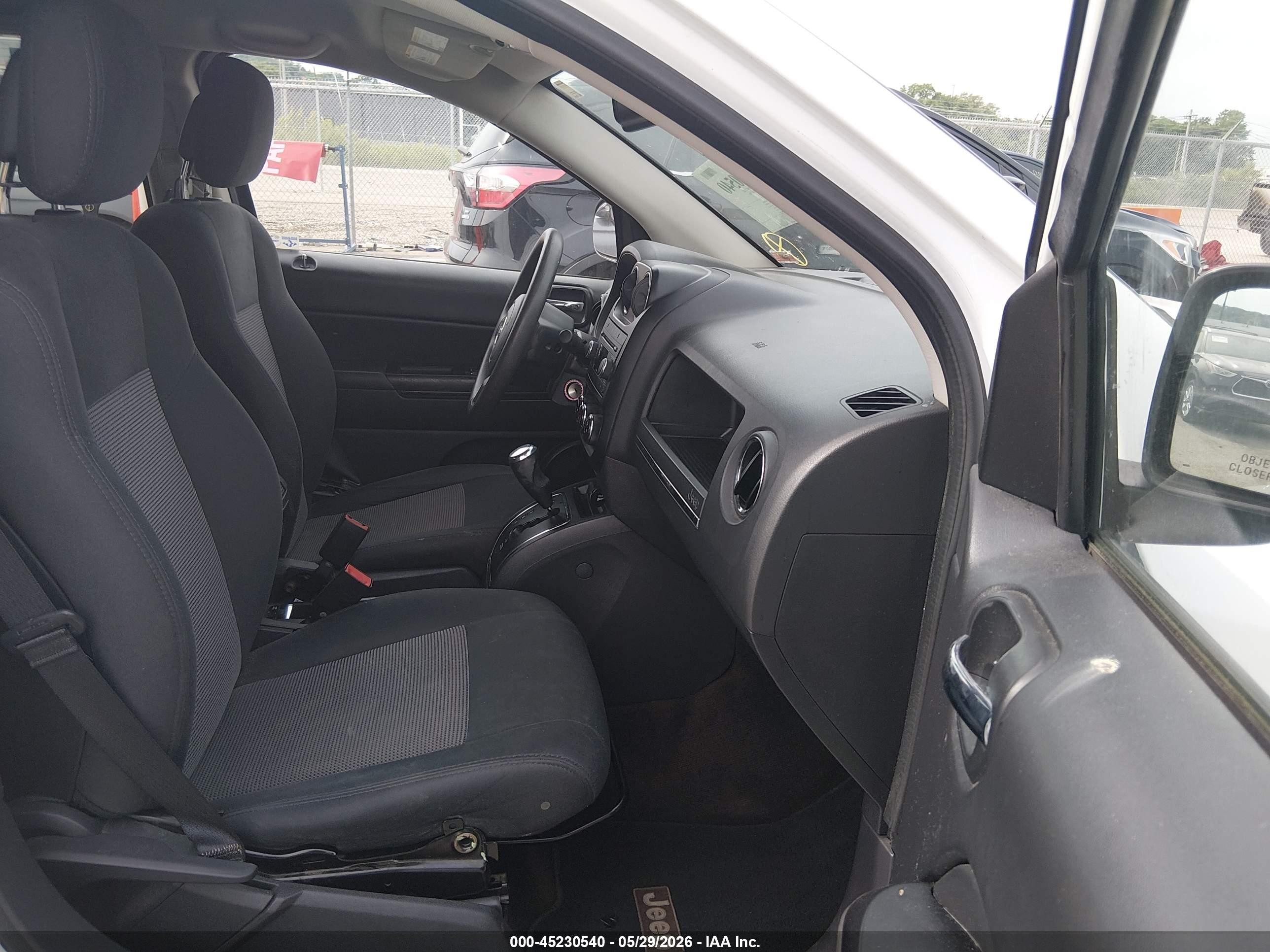 2013 Jeep Compass Sport Белый vin: 1C4NJDBB9DD231762