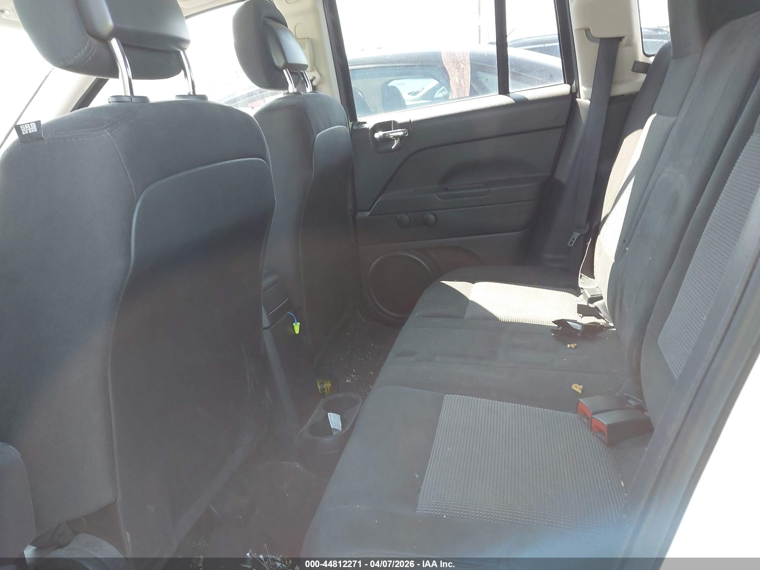 2014 Jeep Compass Sport Белый vin: 1C4NJDBB9ED539919
