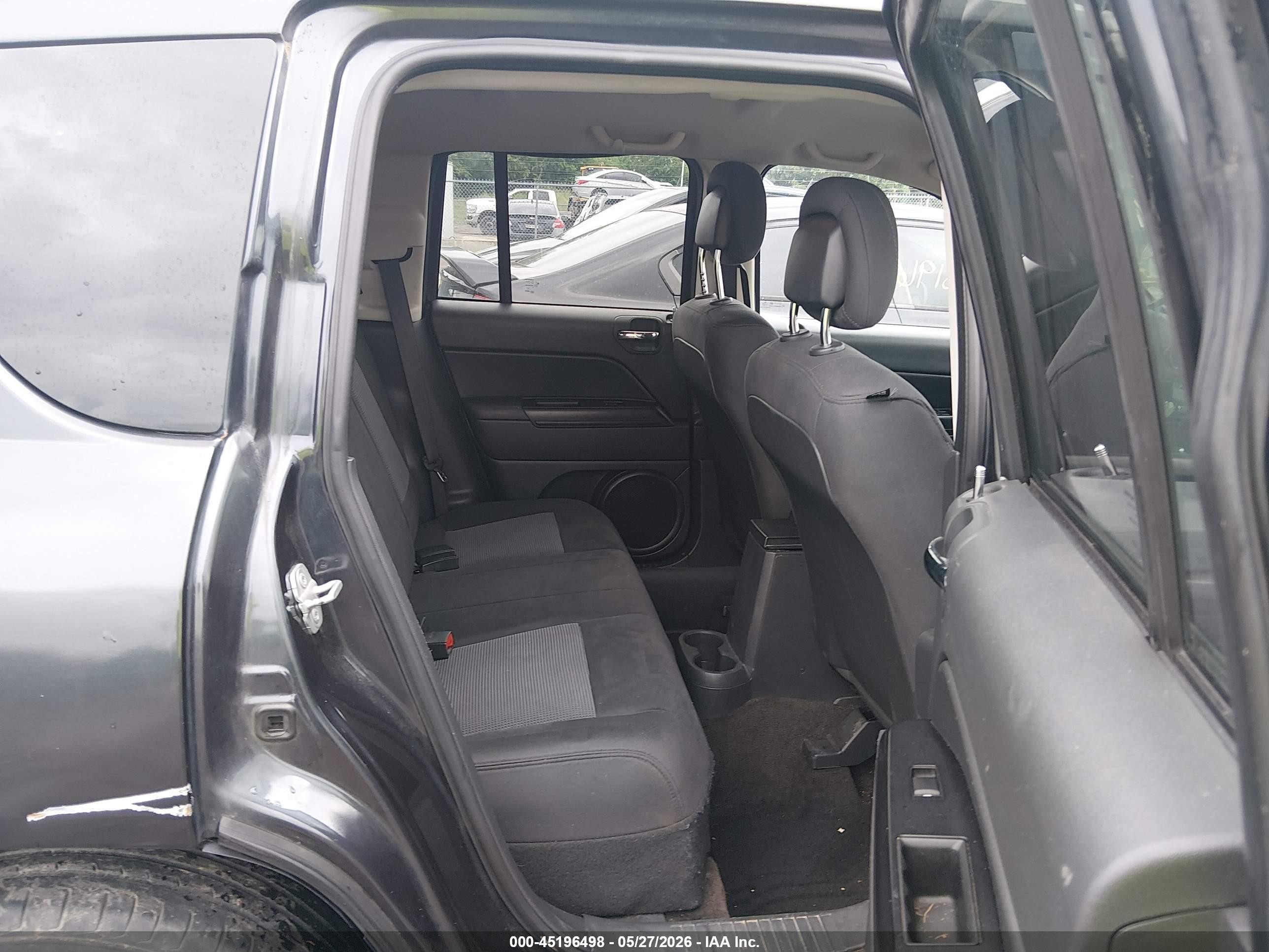 2014 Jeep Compass Sport Gray vin: 1C4NJDBB9ED574458