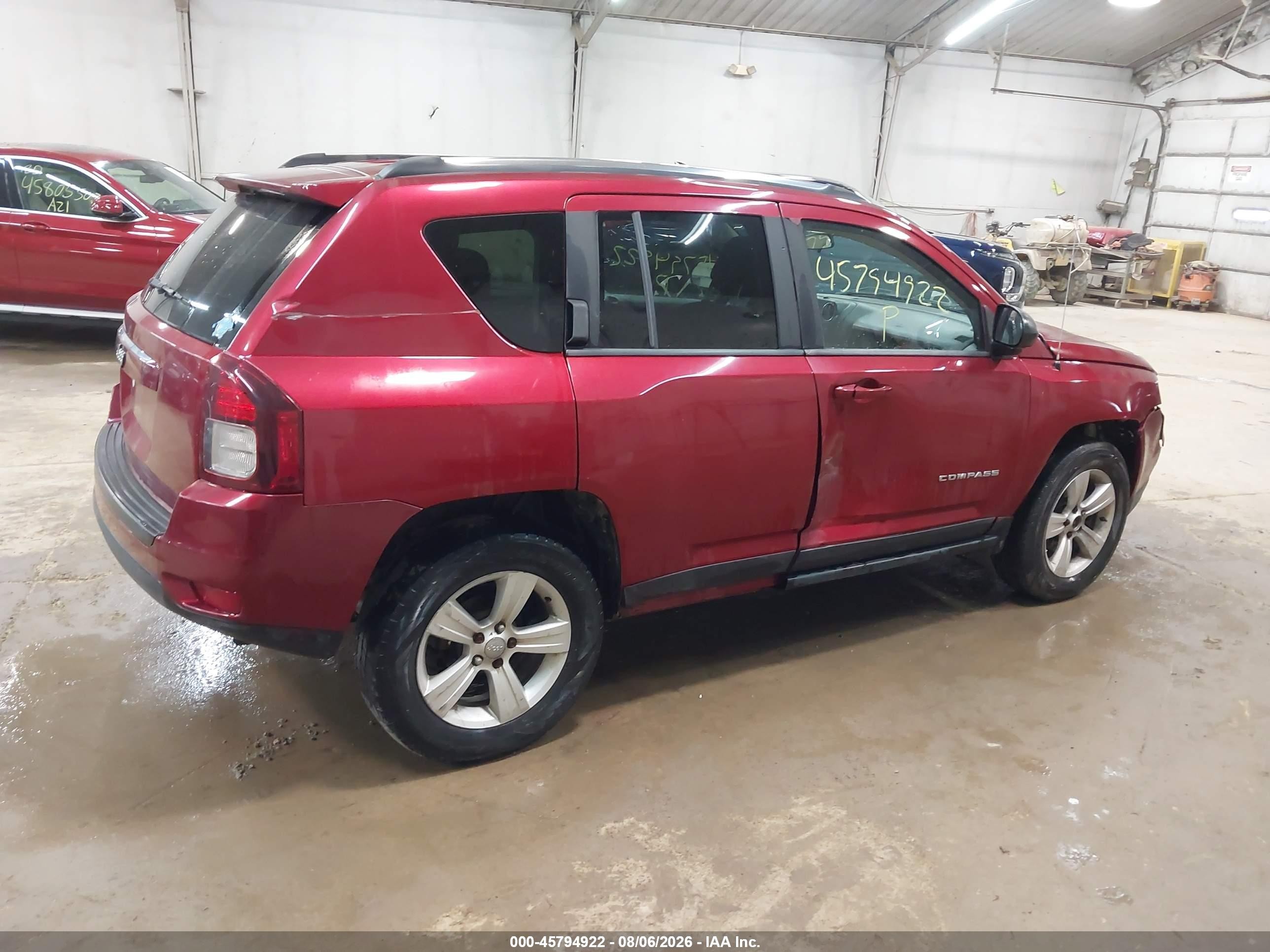 2014 Jeep Compass Sport Красный vin: 1C4NJDBB9ED592927