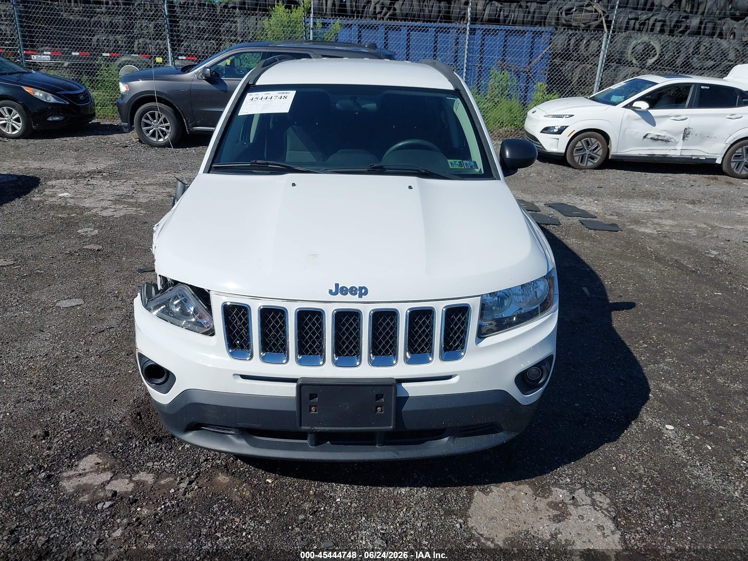 2014 Jeep Compass Sport White vin: 1C4NJDBB9ED721779