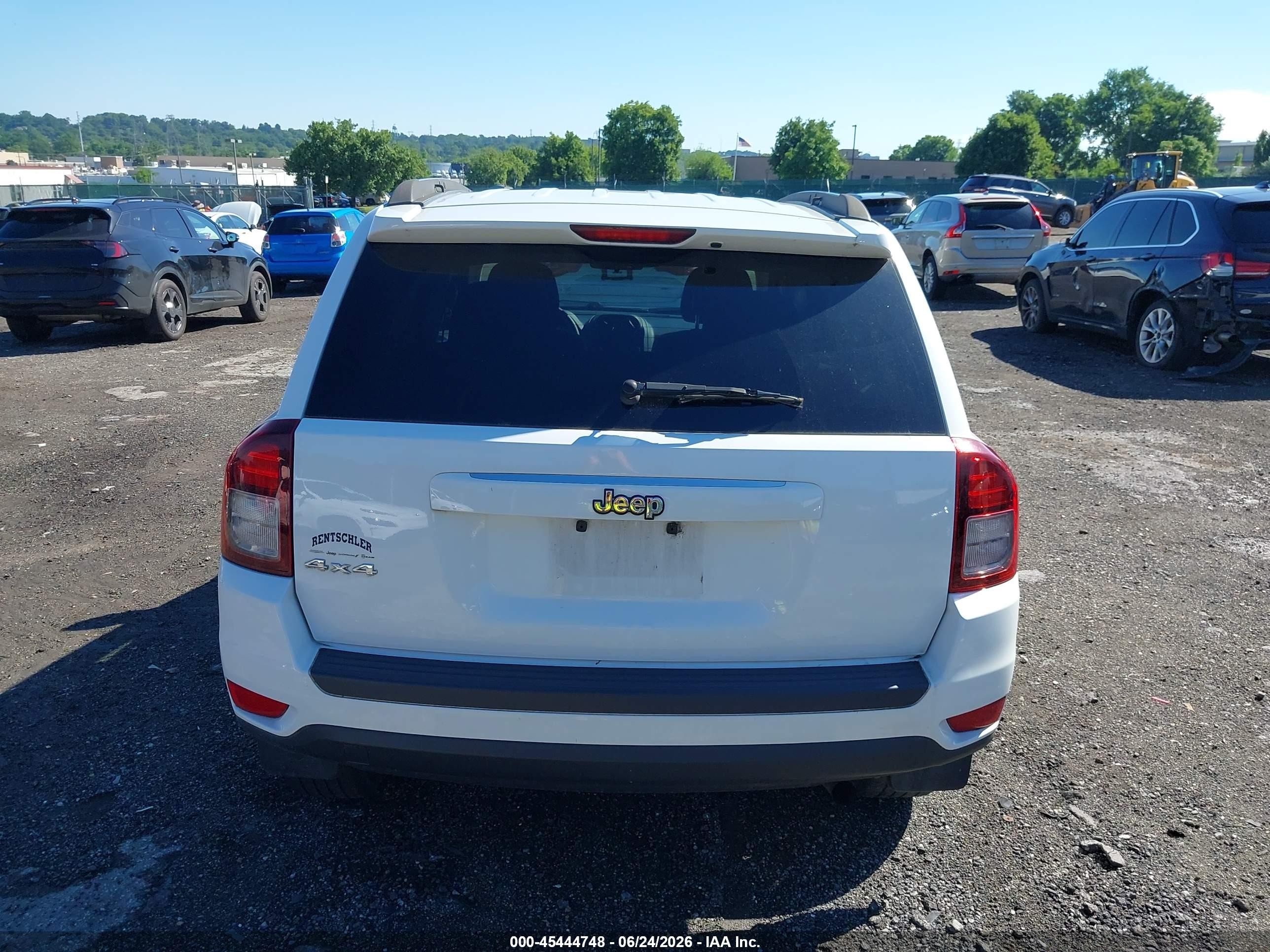 2014 Jeep Compass Sport White vin: 1C4NJDBB9ED721779