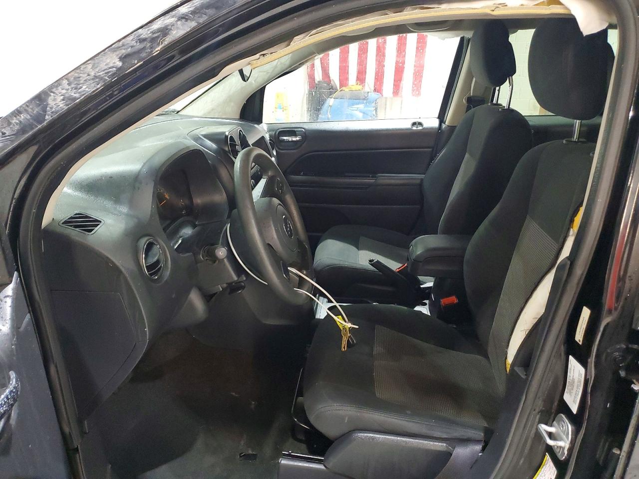 2014 Jeep Compass Sport Черный vin: 1C4NJDBB9ED828430