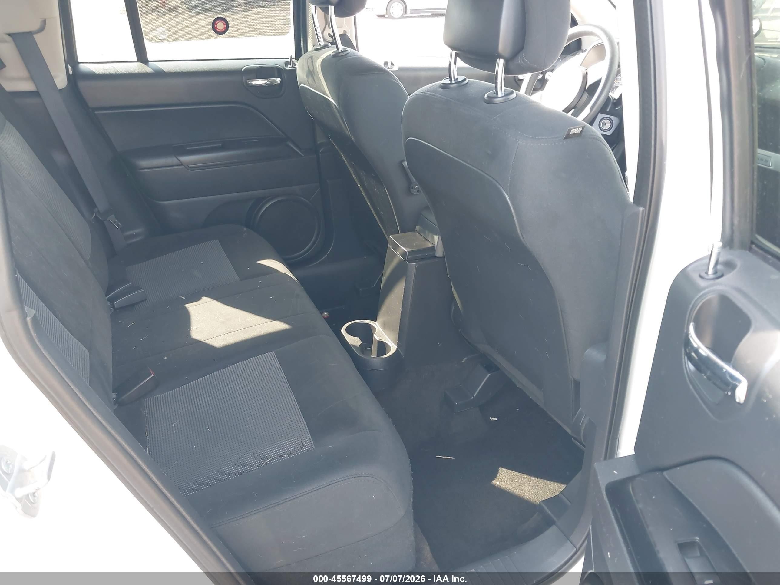 2015 Jeep Compass Sport White vin: 1C4NJDBB9FD225673