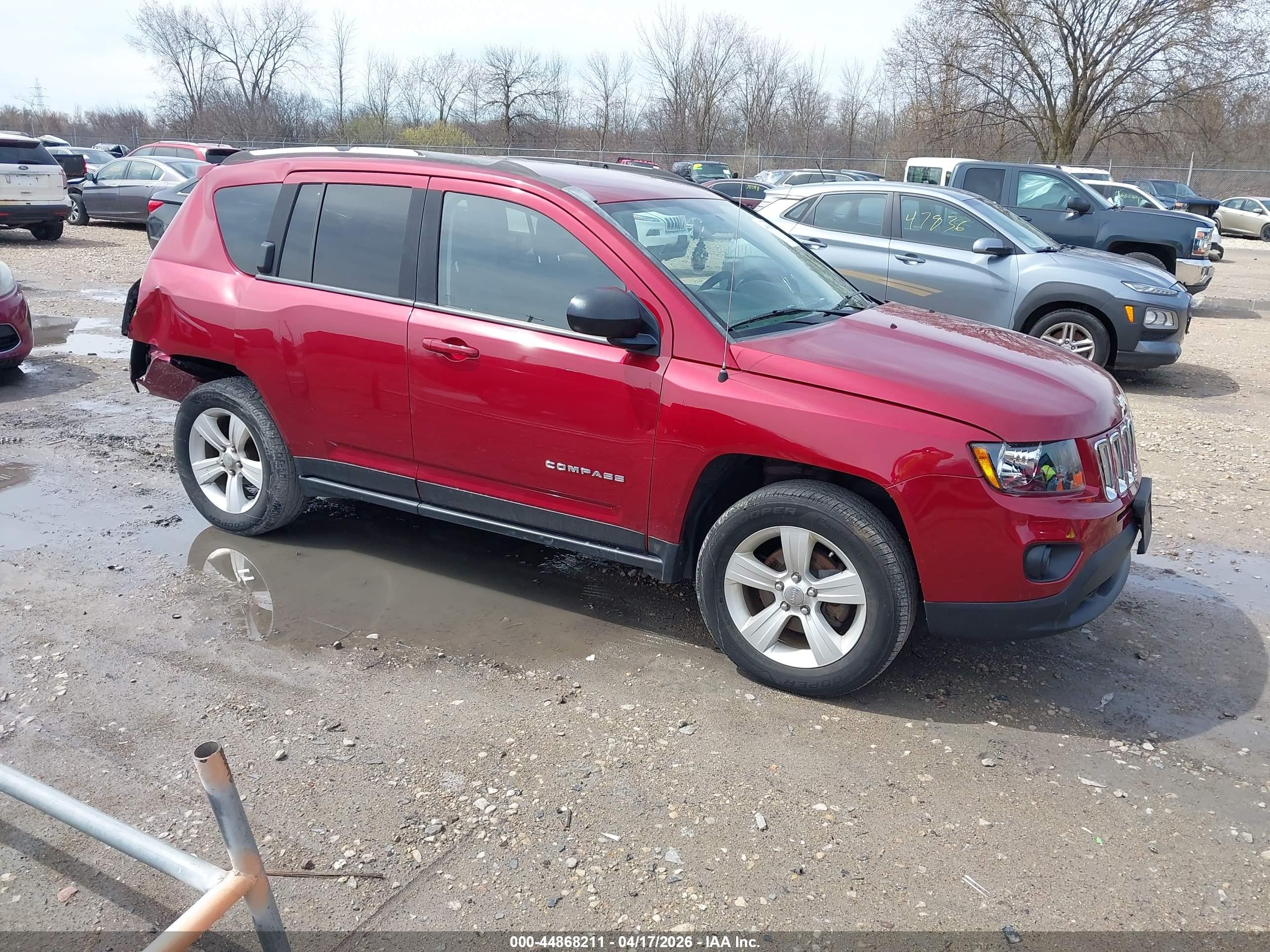 2015 Jeep Compass Sport Red vin: 1C4NJDBB9FD240240
