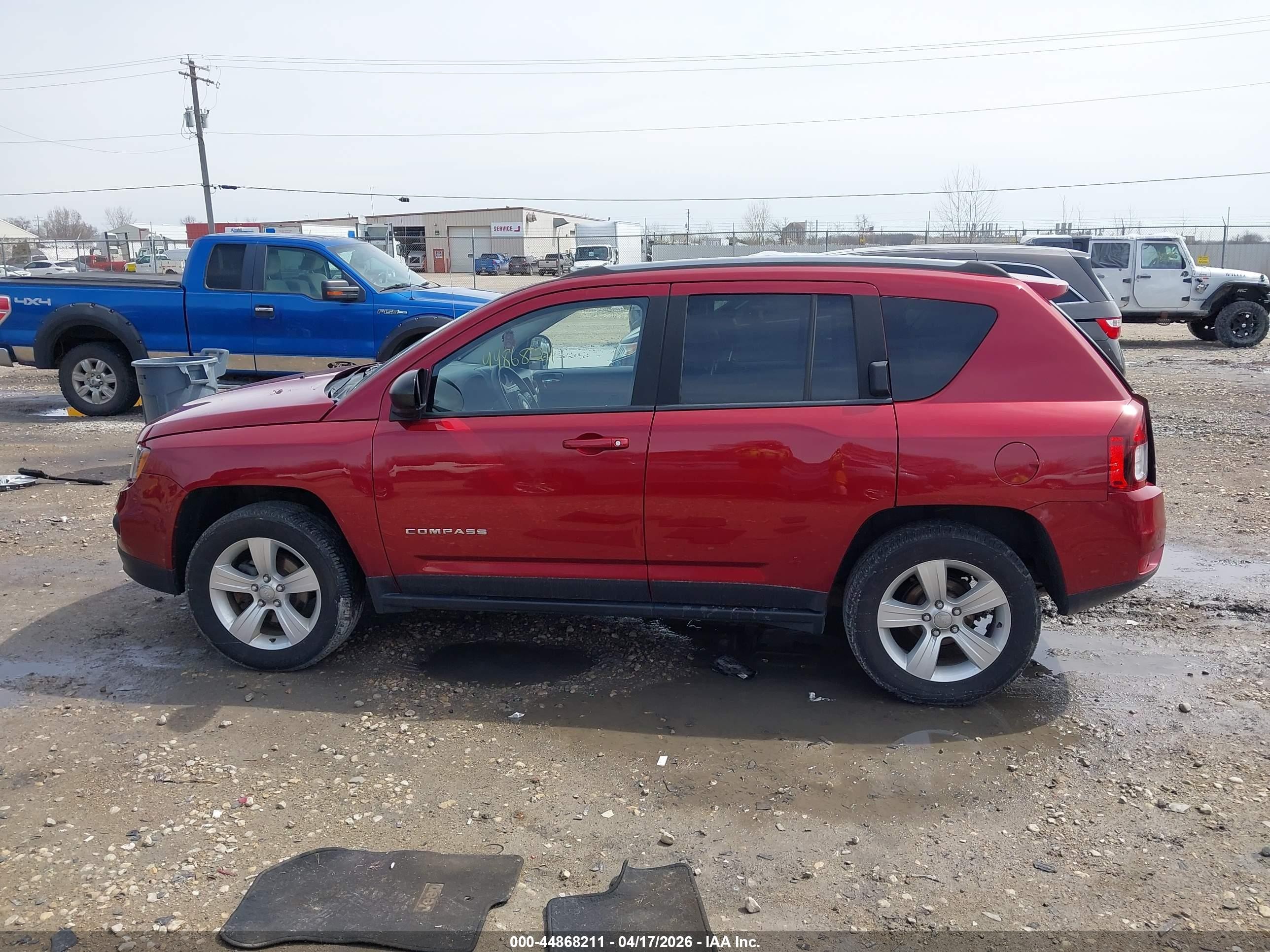 2015 Jeep Compass Sport Red vin: 1C4NJDBB9FD240240