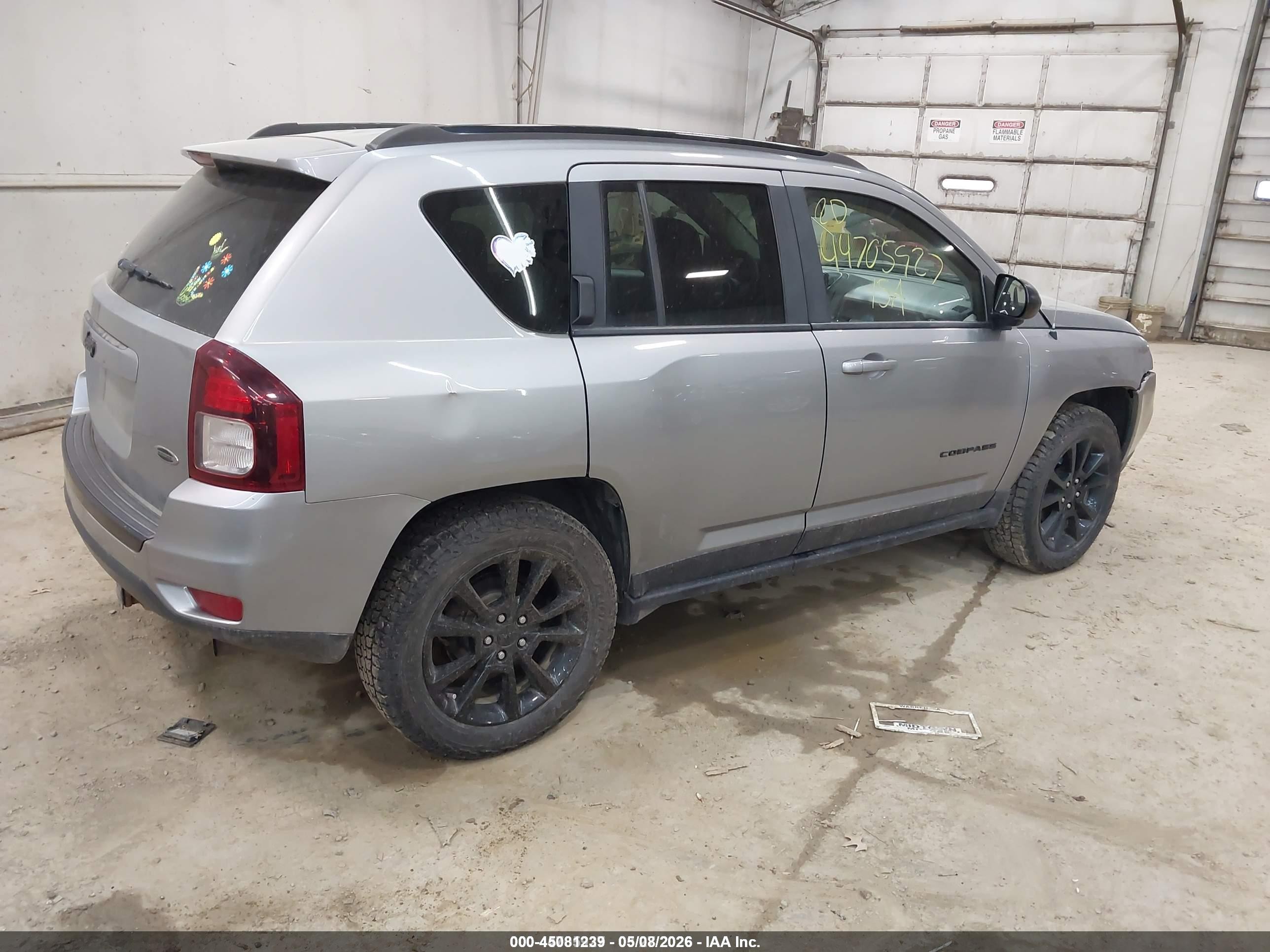 2015 Jeep Compass Altitude Edition Silver vin: 1C4NJDBB9FD371068