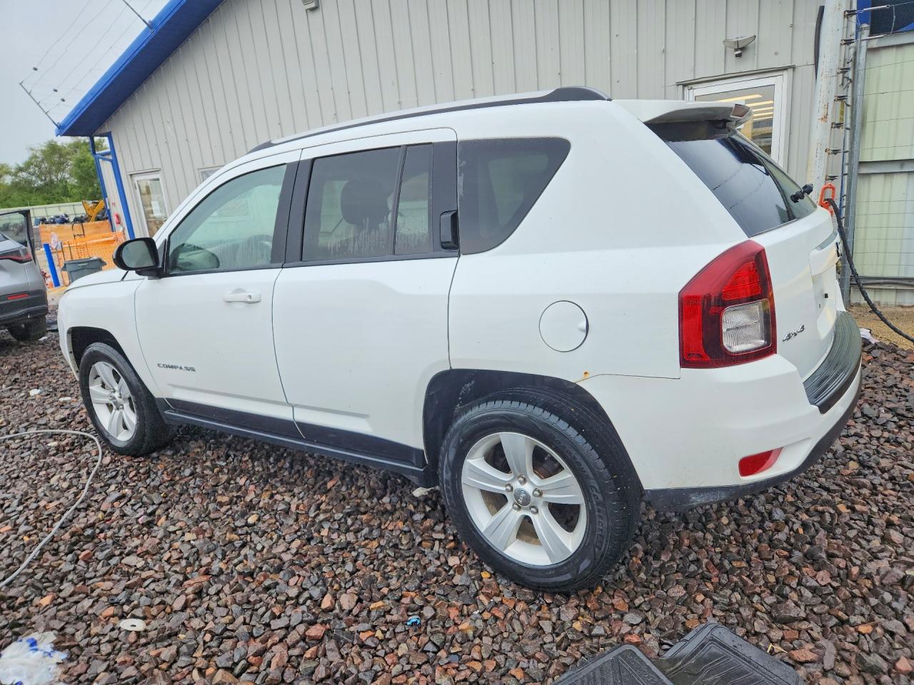 2015 Jeep Compass Sport White vin: 1C4NJDBB9FD395743