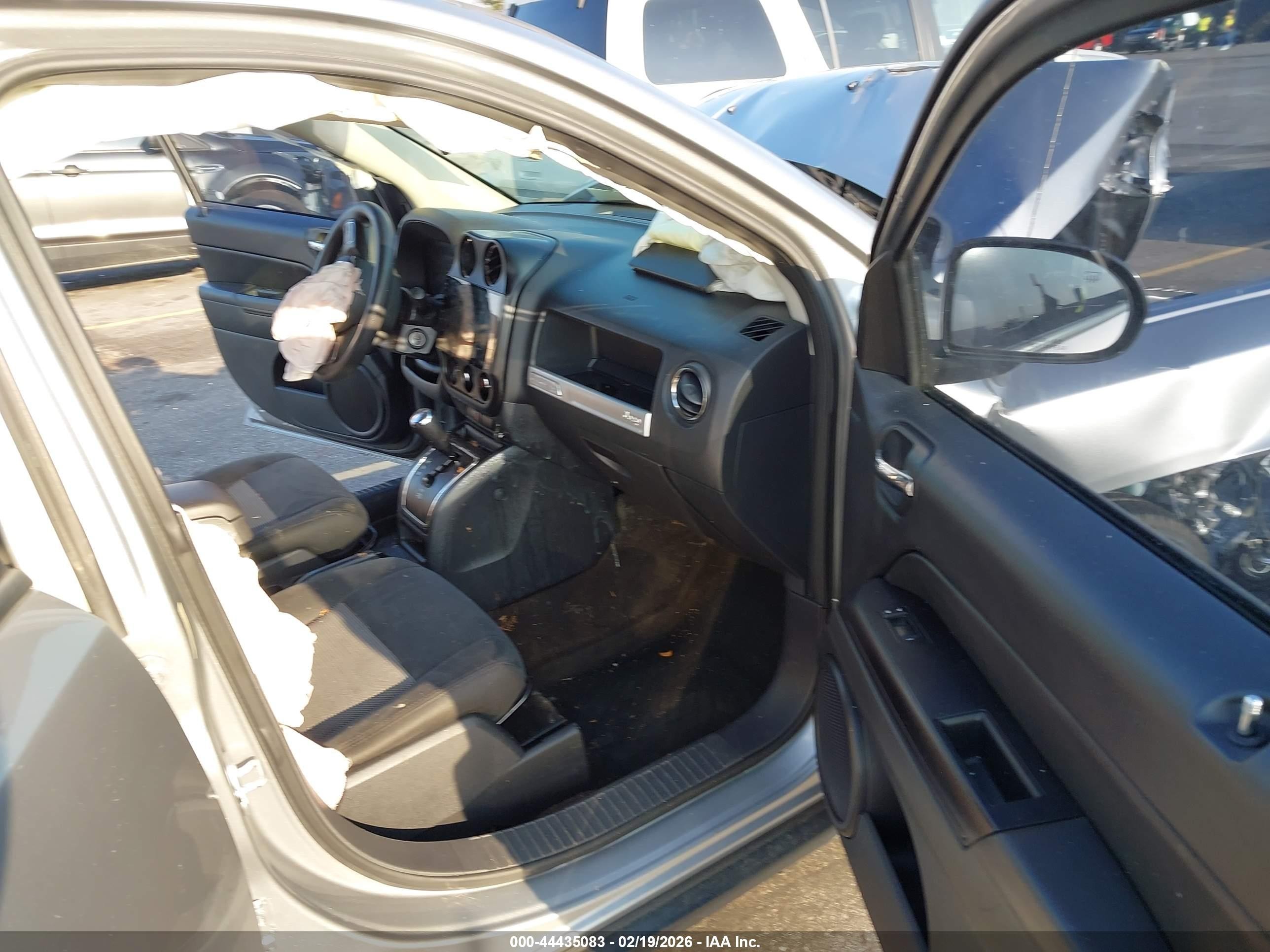 2016 Jeep Compass Sport Gray vin: 1C4NJDBB9GD713863