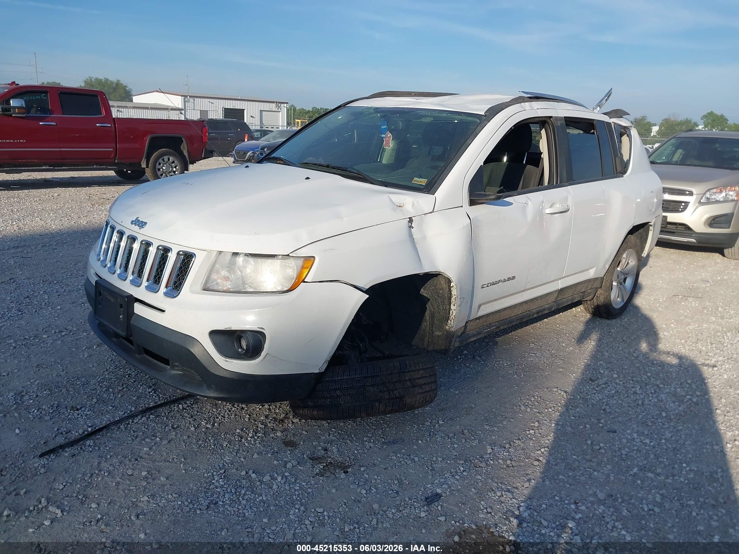 2012 Jeep Compass Sport White vin: 1C4NJDBBXCD630582