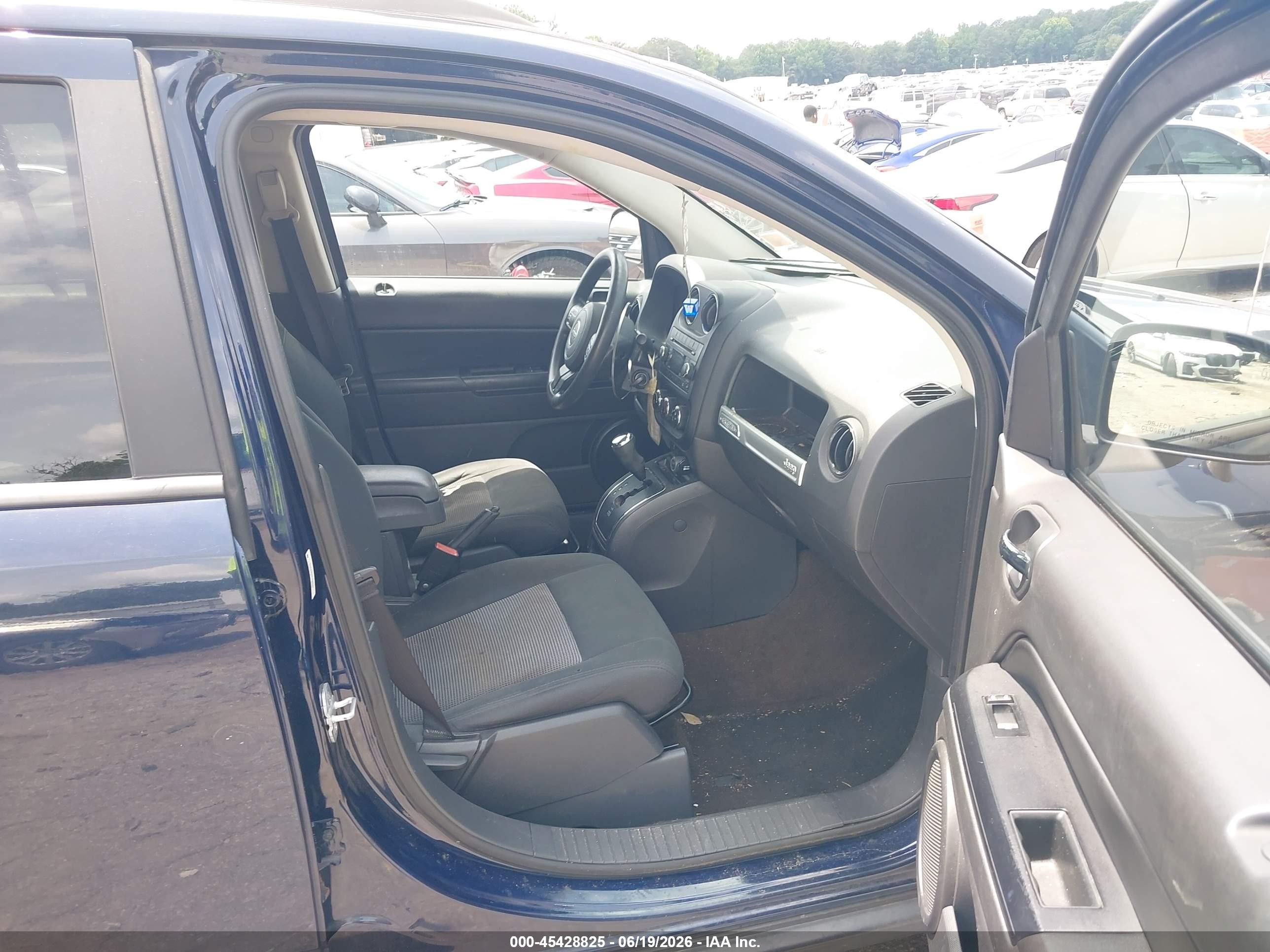 2014 Jeep Compass Sport Blue vin: 1C4NJDBBXED503527